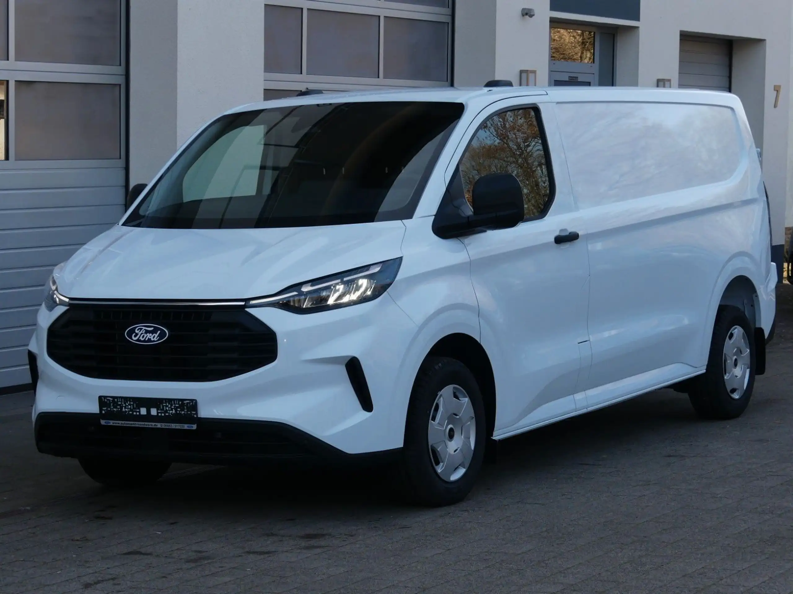 Ford Transit Custom 2024