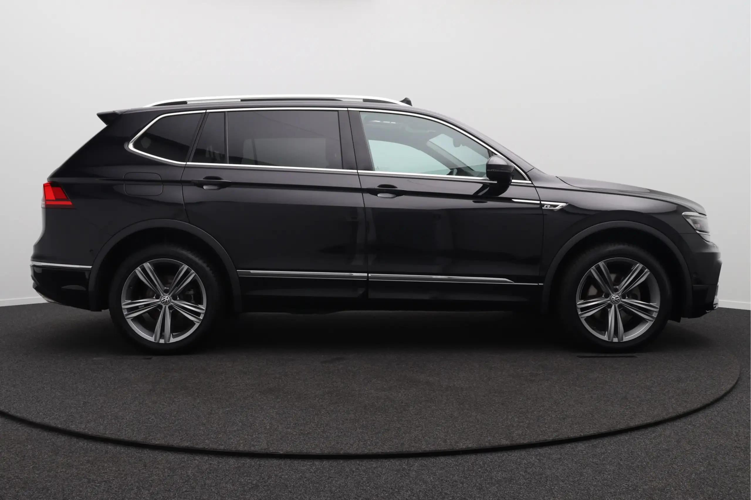 Volkswagen - Tiguan Allspace