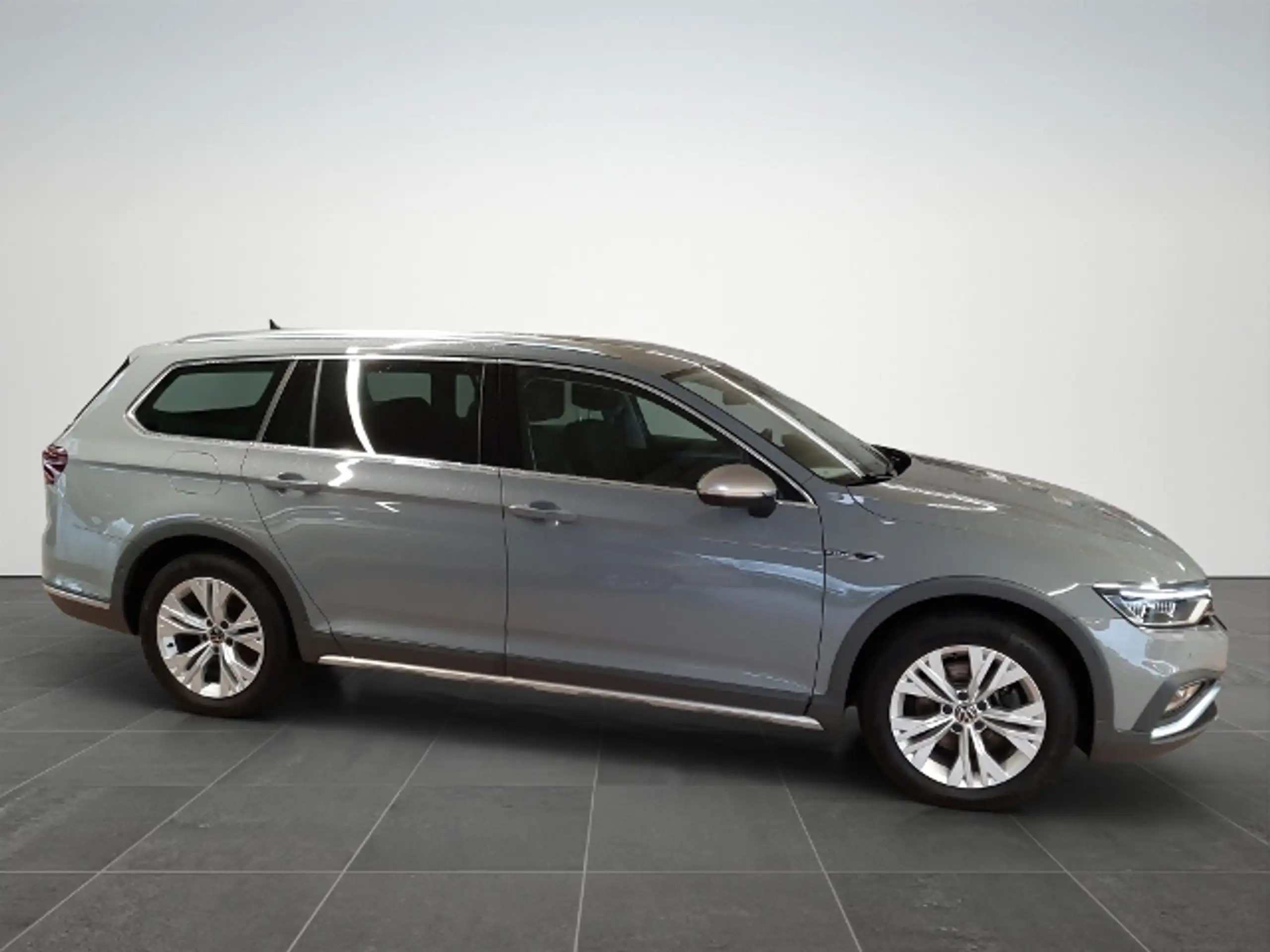 Volkswagen - Passat Alltrack