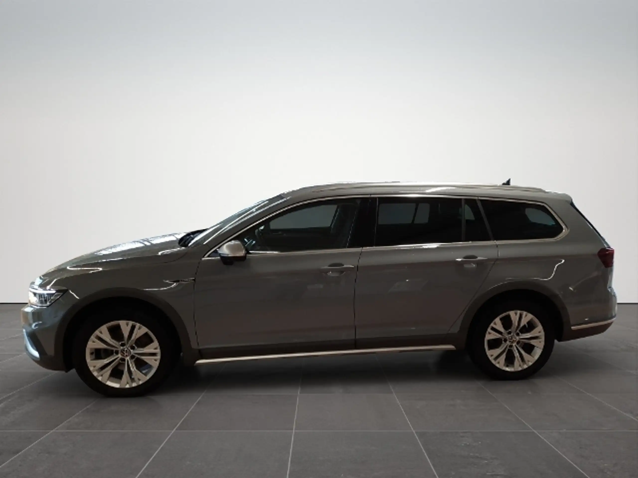 Volkswagen - Passat Alltrack