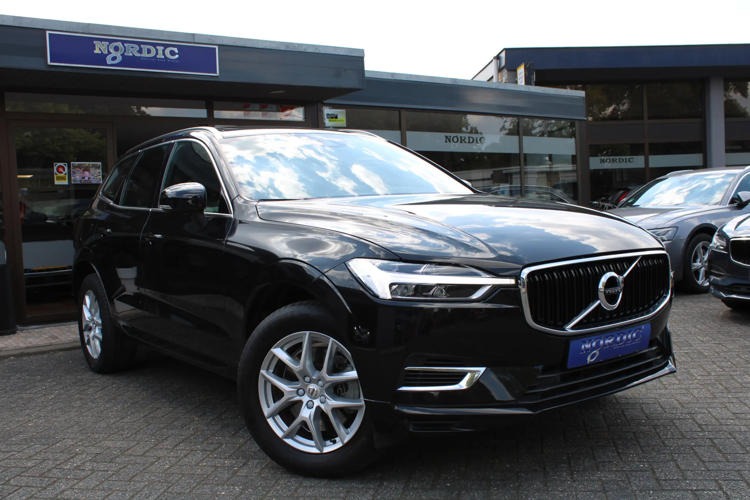 Volvo - XC60