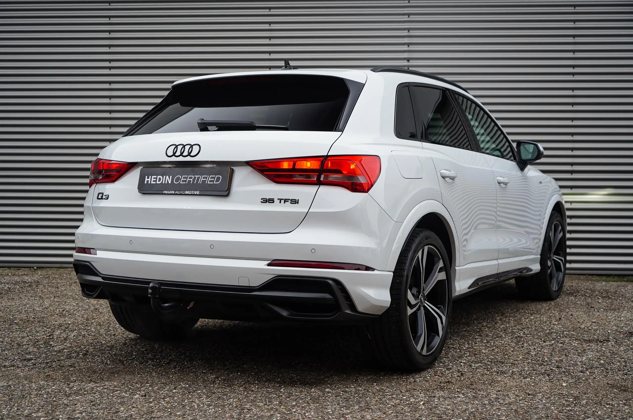 Audi - Q3