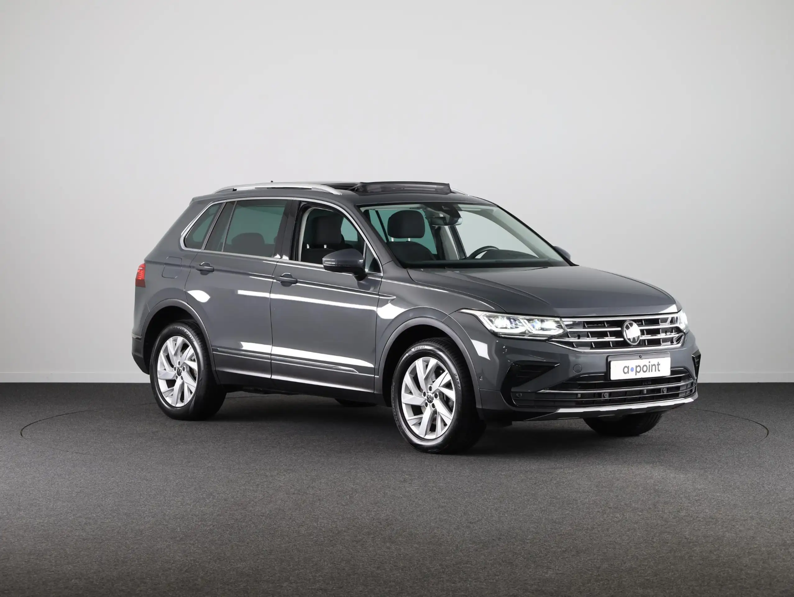 Volkswagen - Tiguan