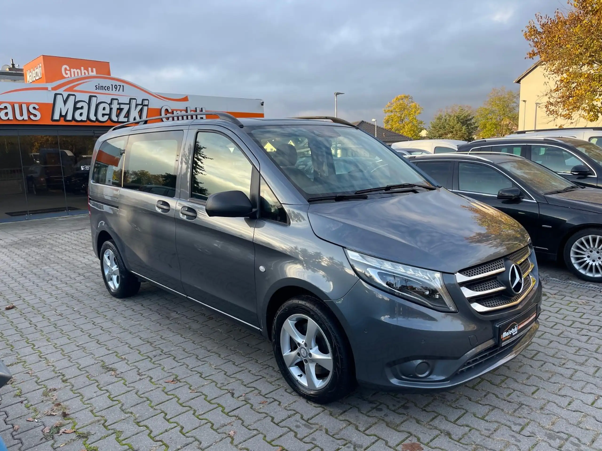 Mercedes-Benz - Vito