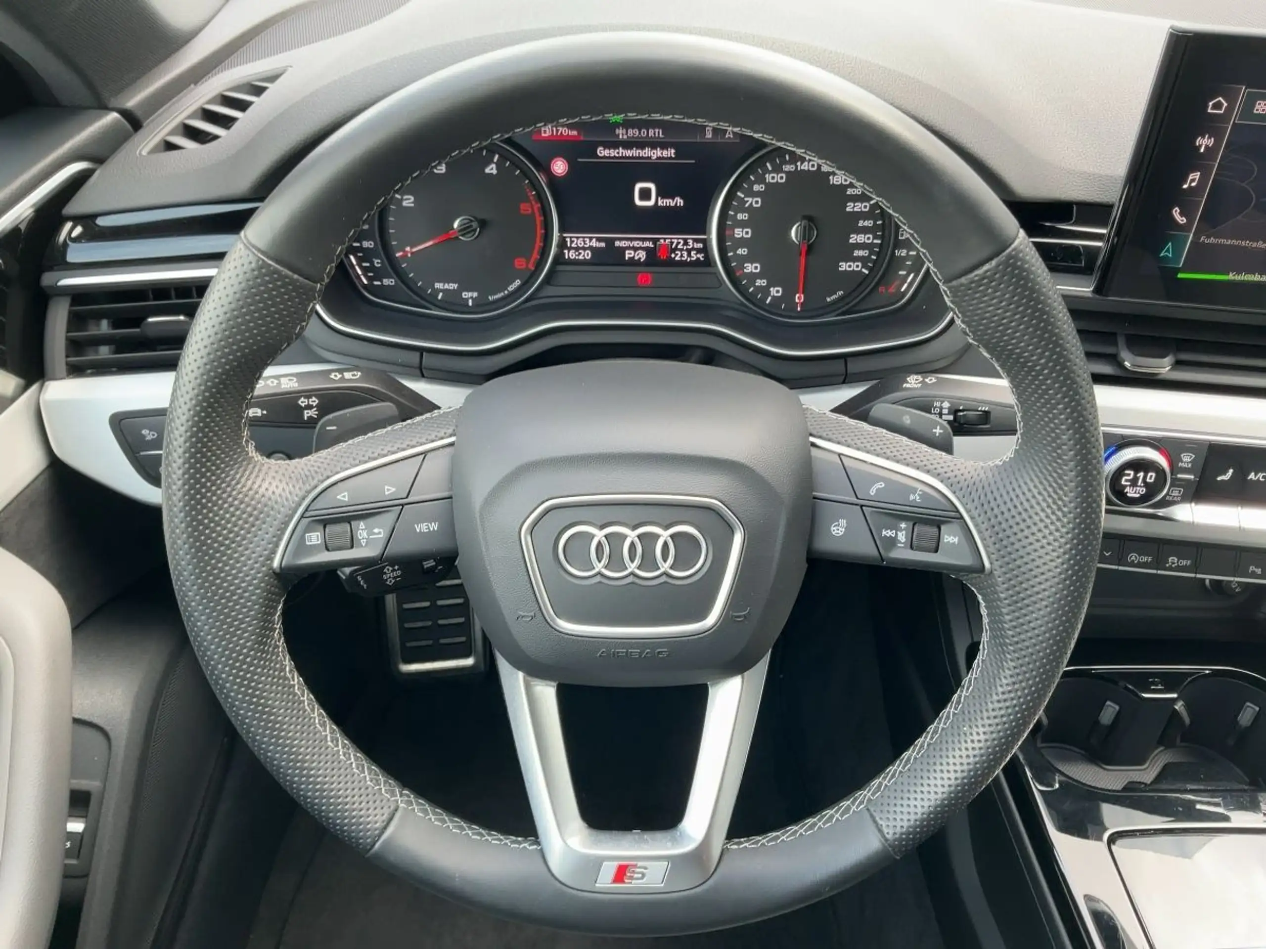 Audi - A4