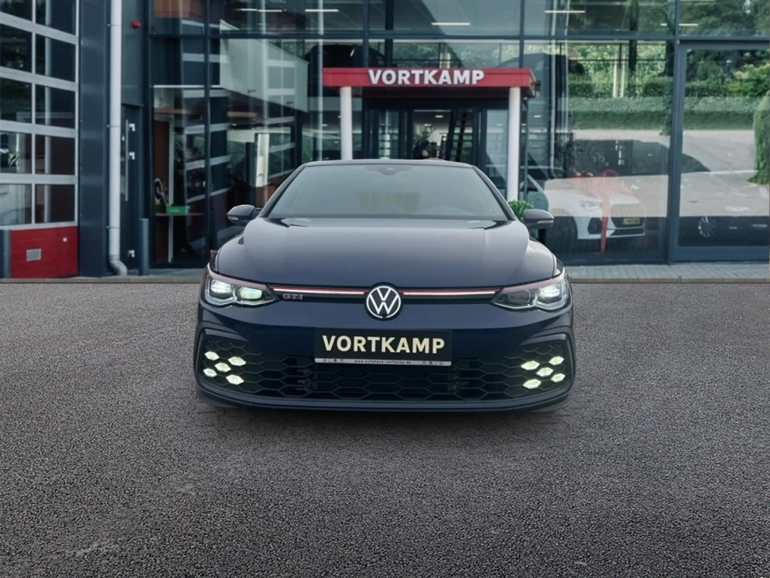 Volkswagen - Golf GTI