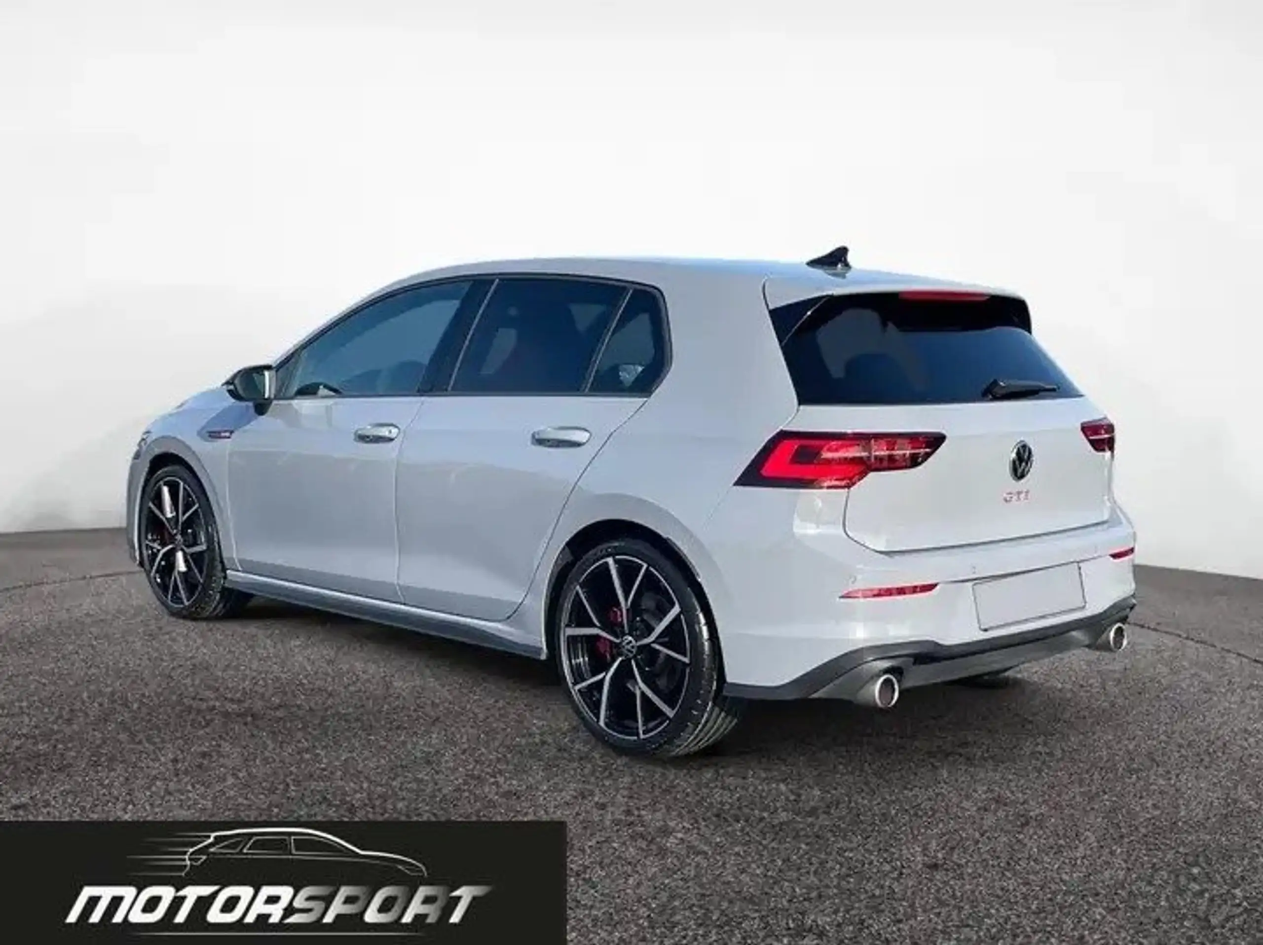 Volkswagen - Golf GTI