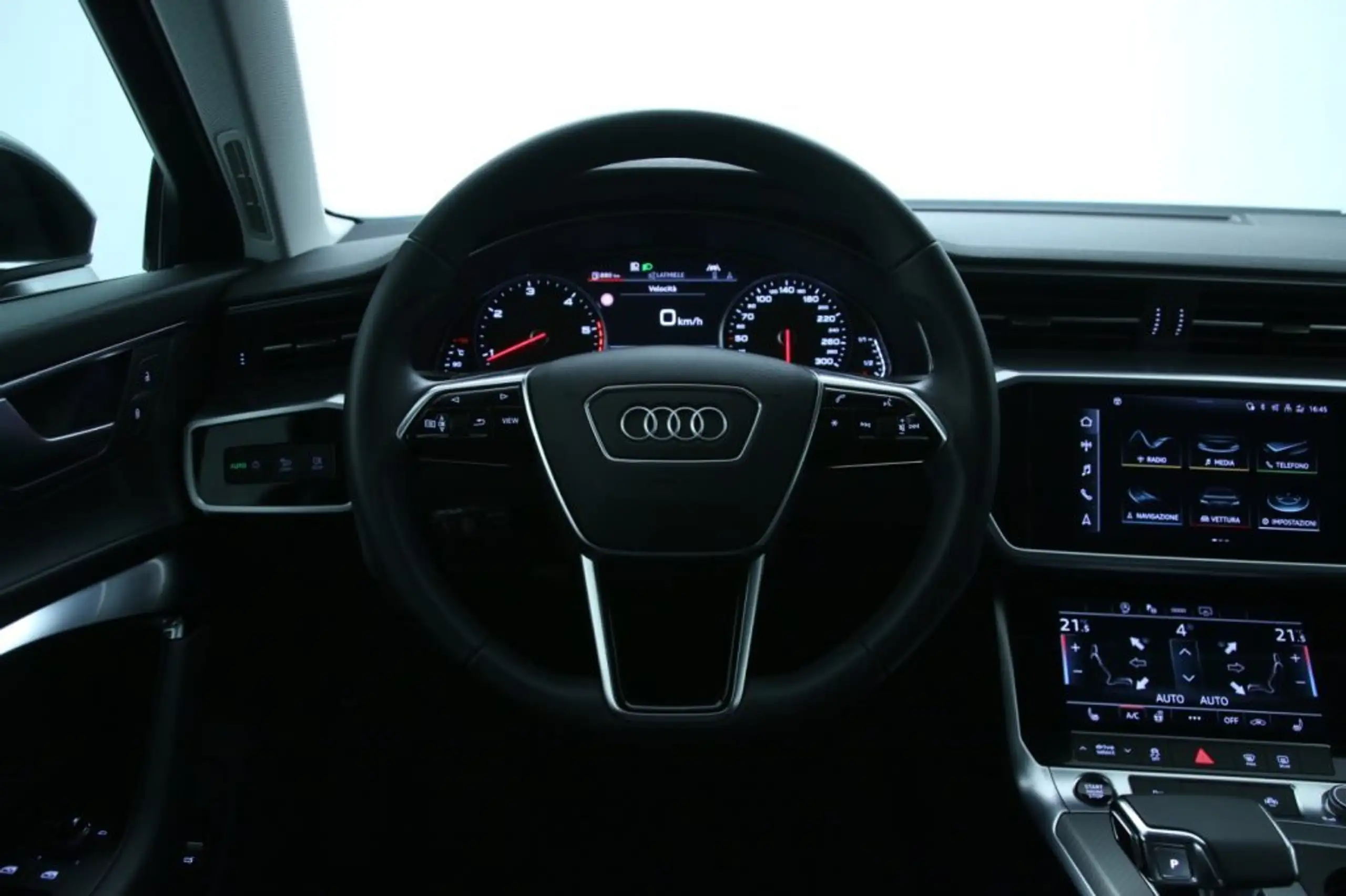 Audi - A6