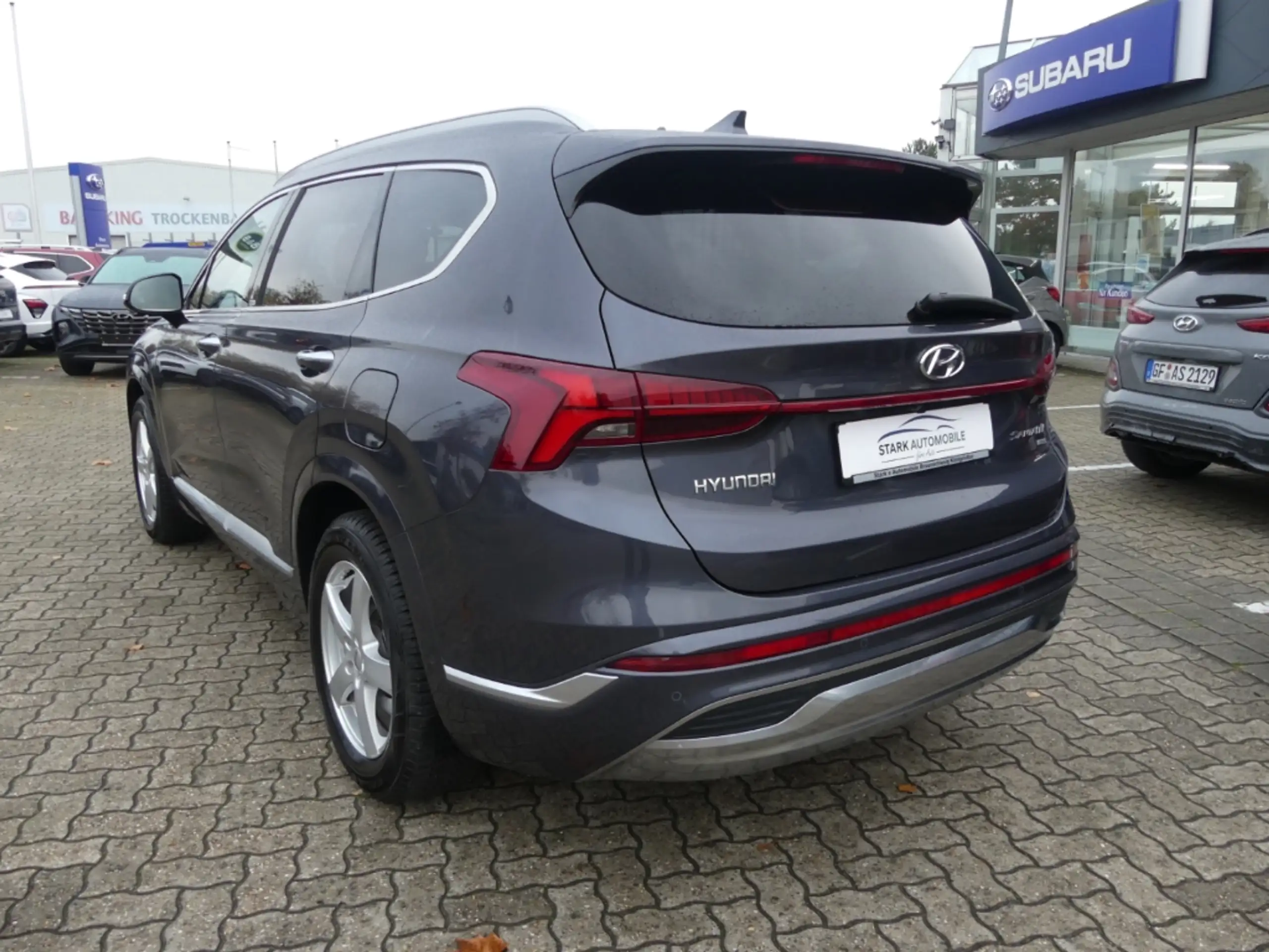 Hyundai - SANTA FE