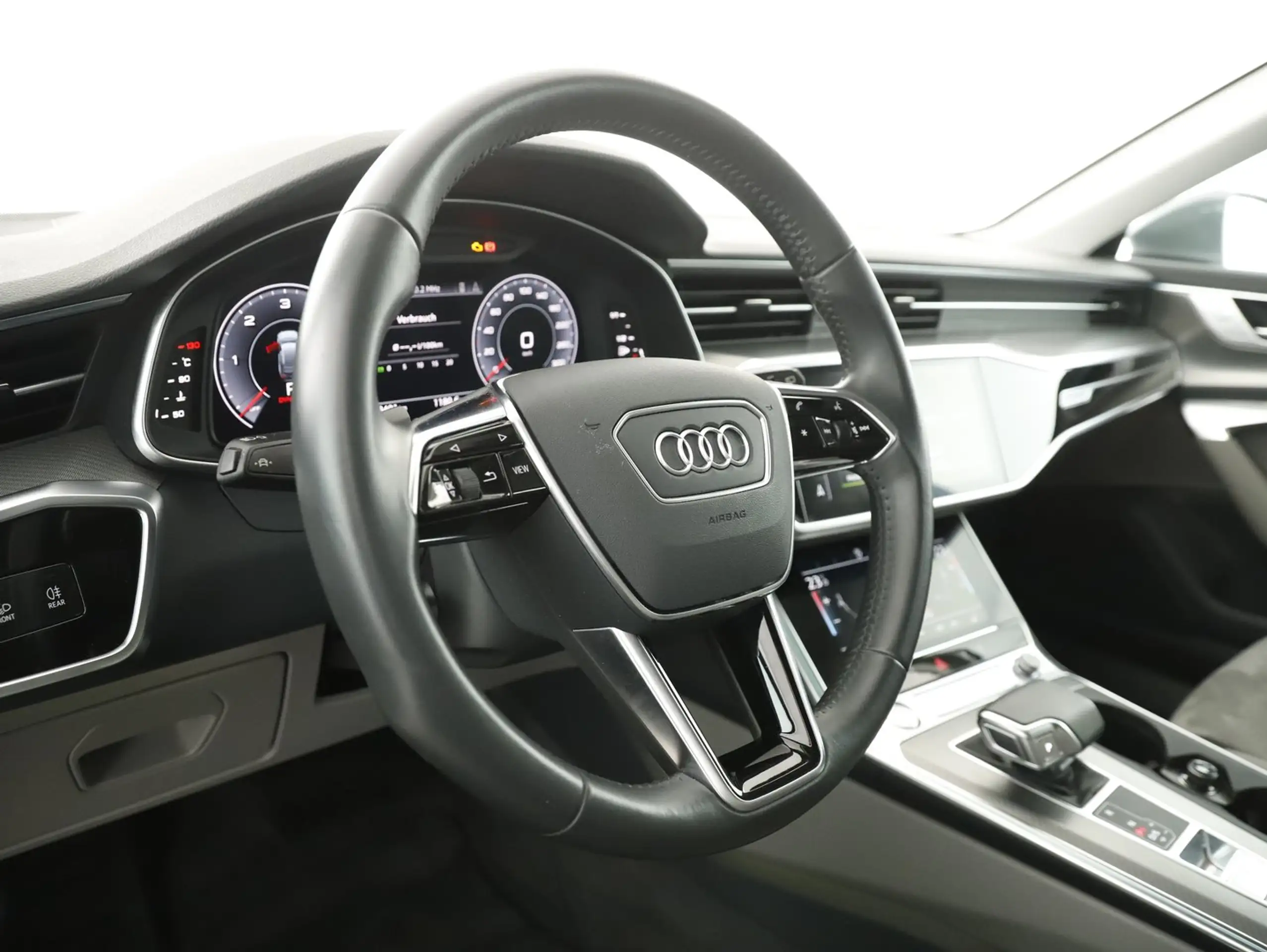 Audi - A6