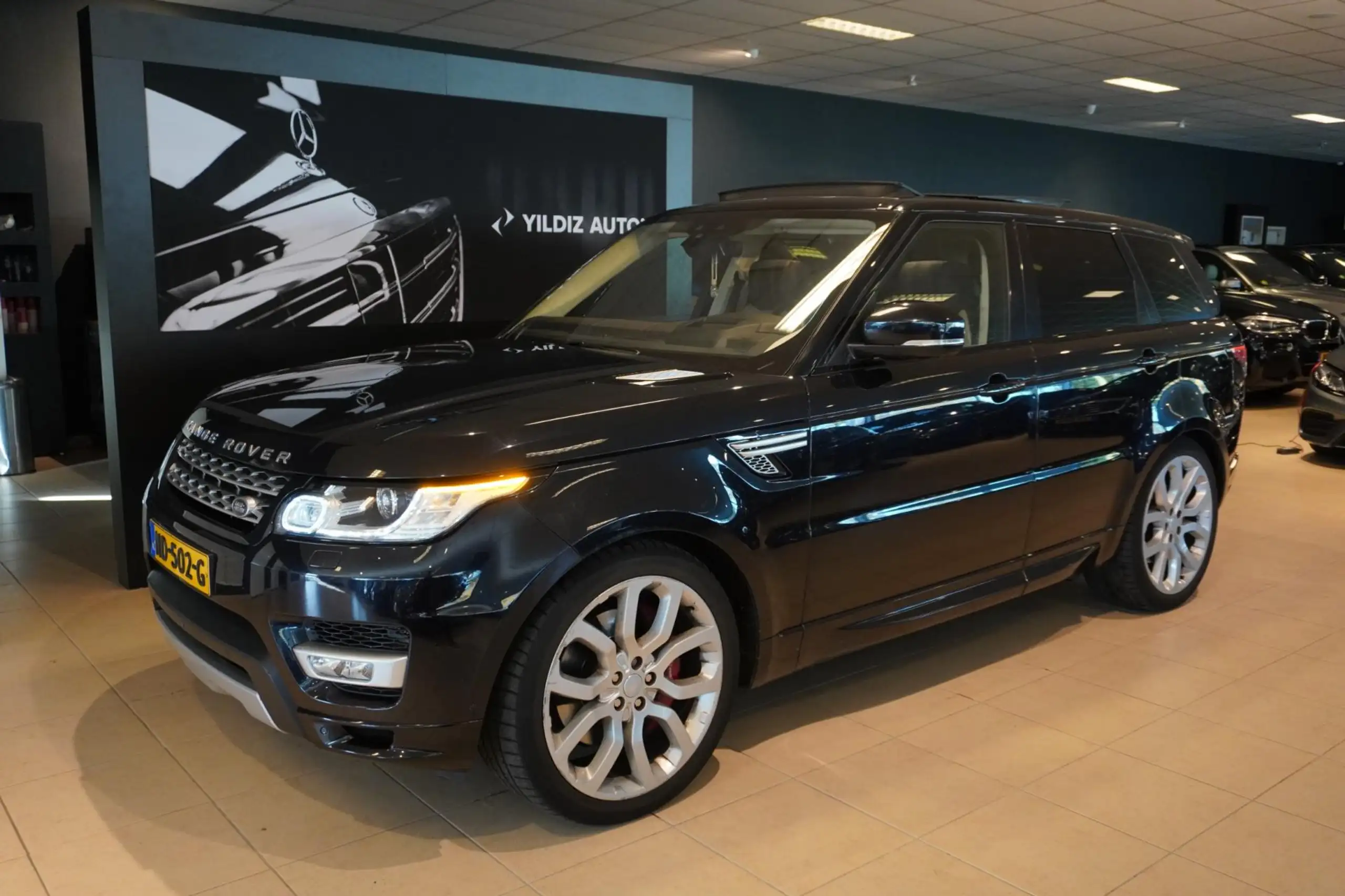 Land Rover - Range Rover Sport