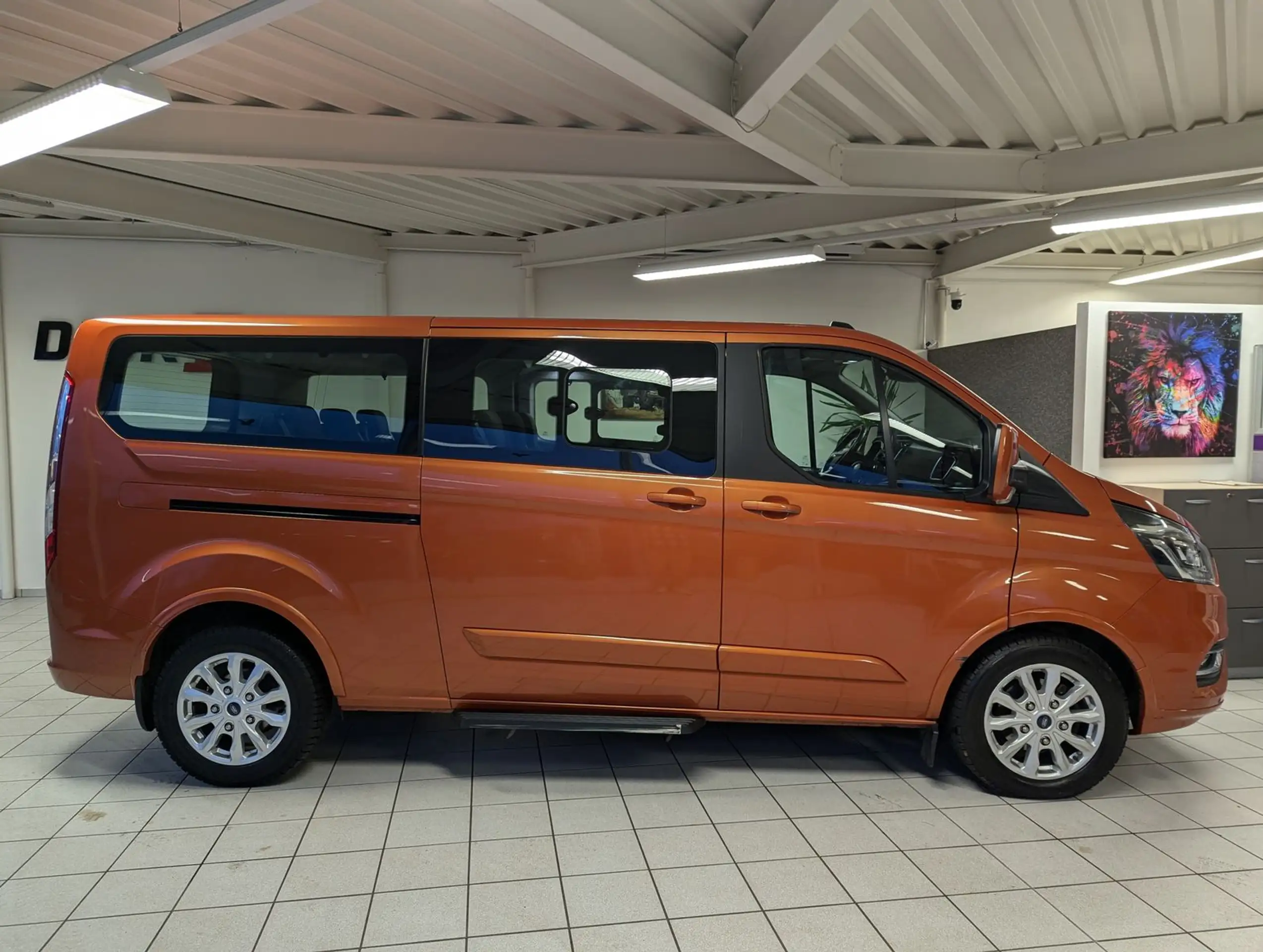 Ford - Tourneo Custom