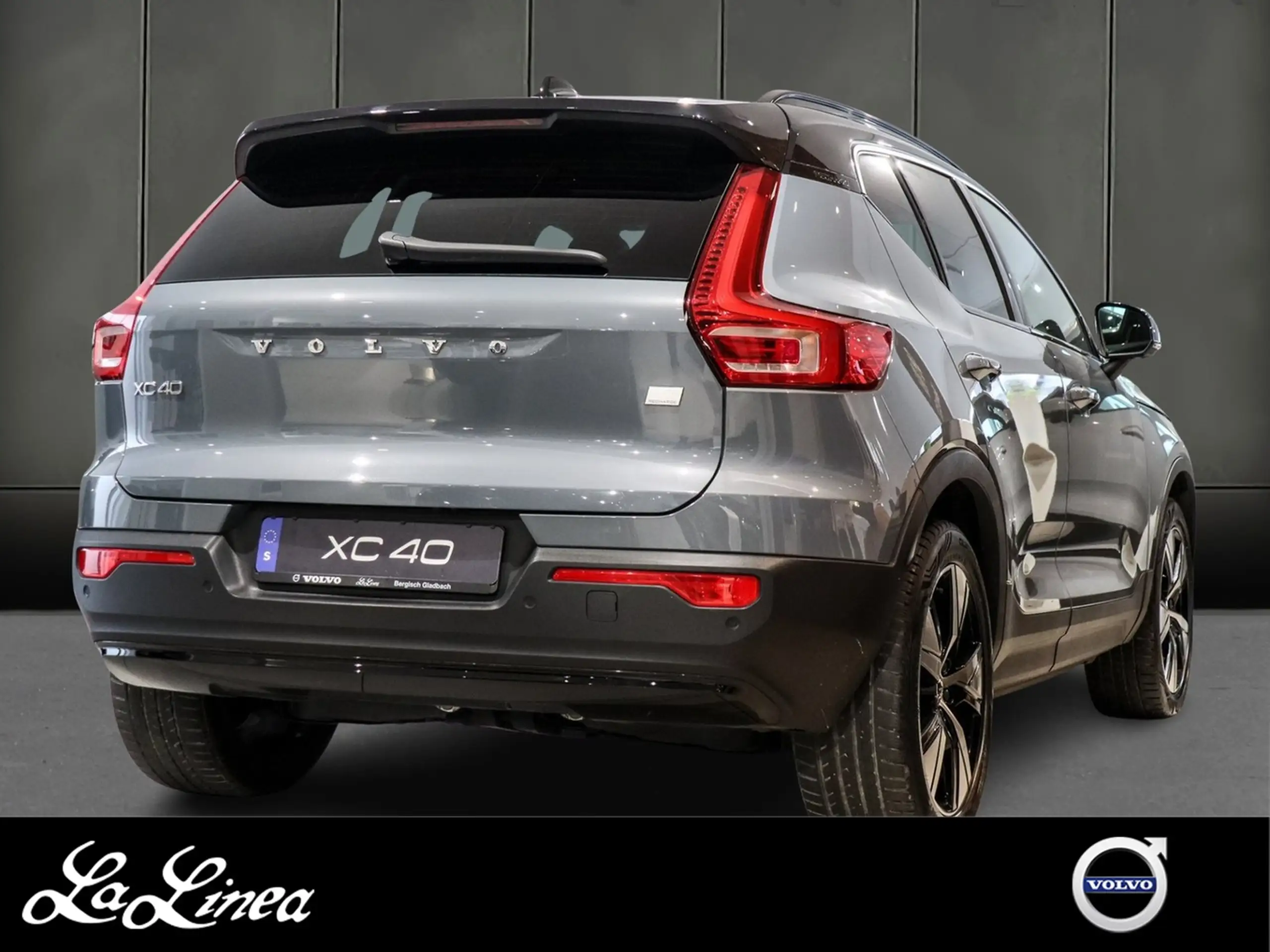 Volvo - XC40