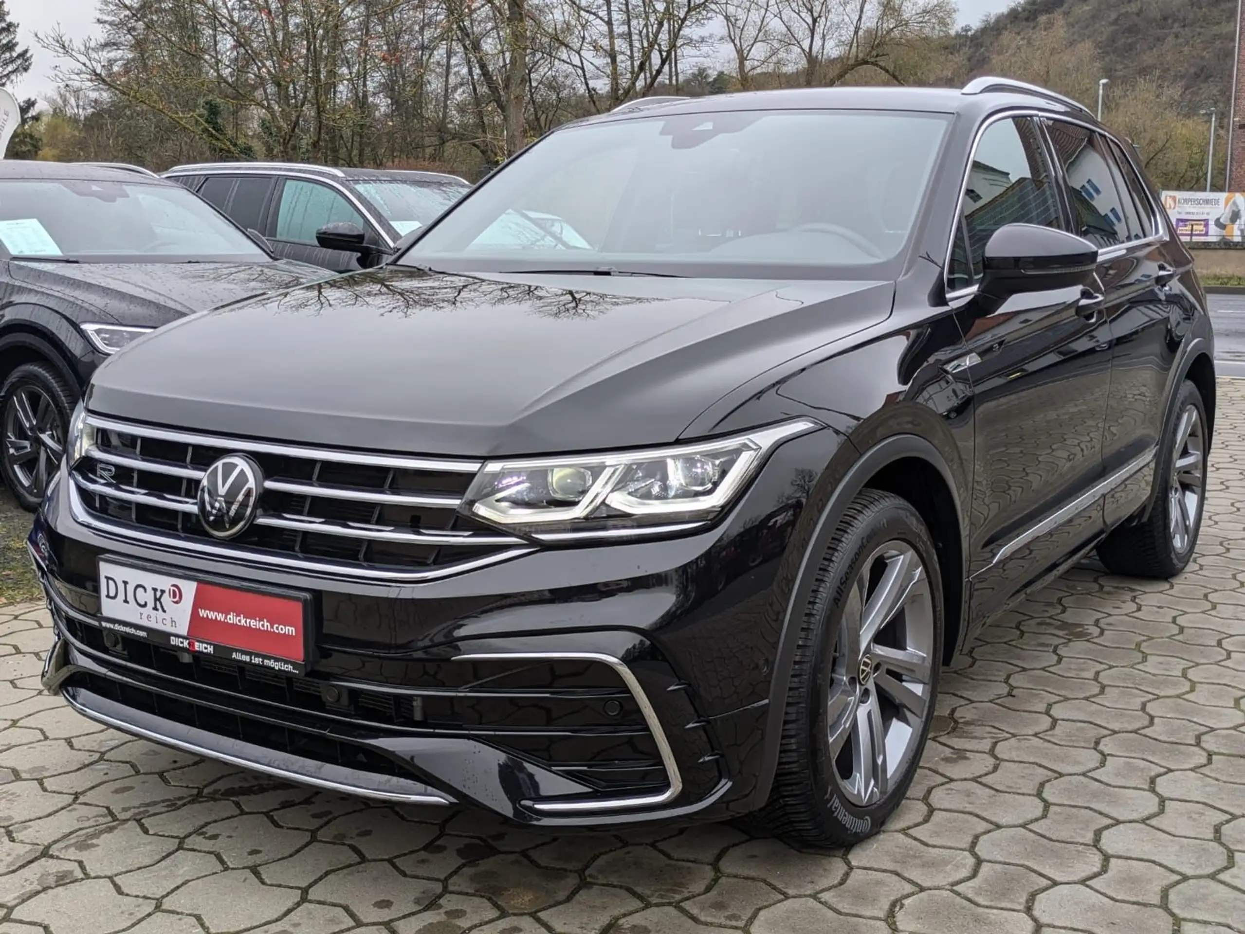 Volkswagen - Tiguan