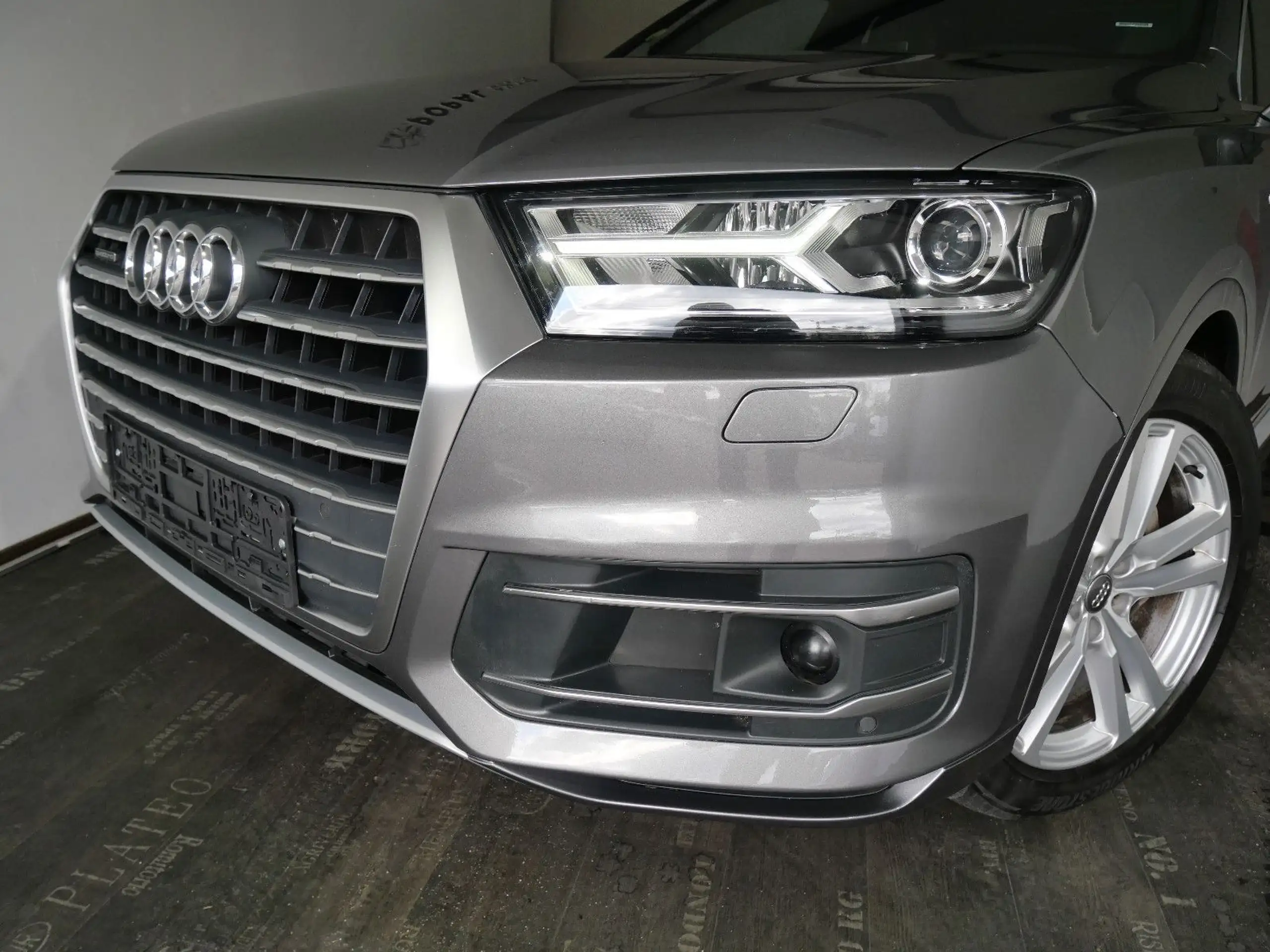 Audi - Q7