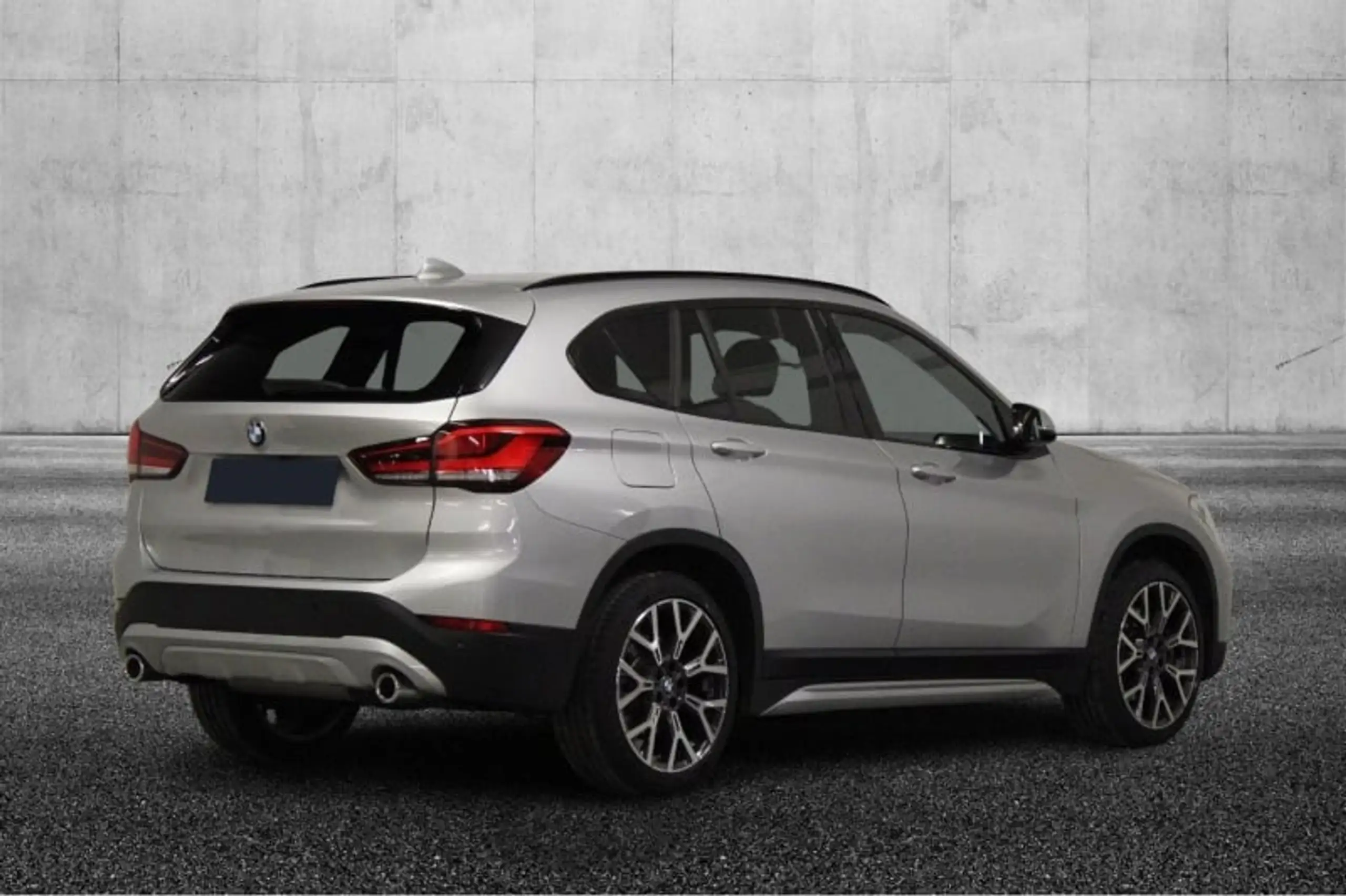 BMW - X1