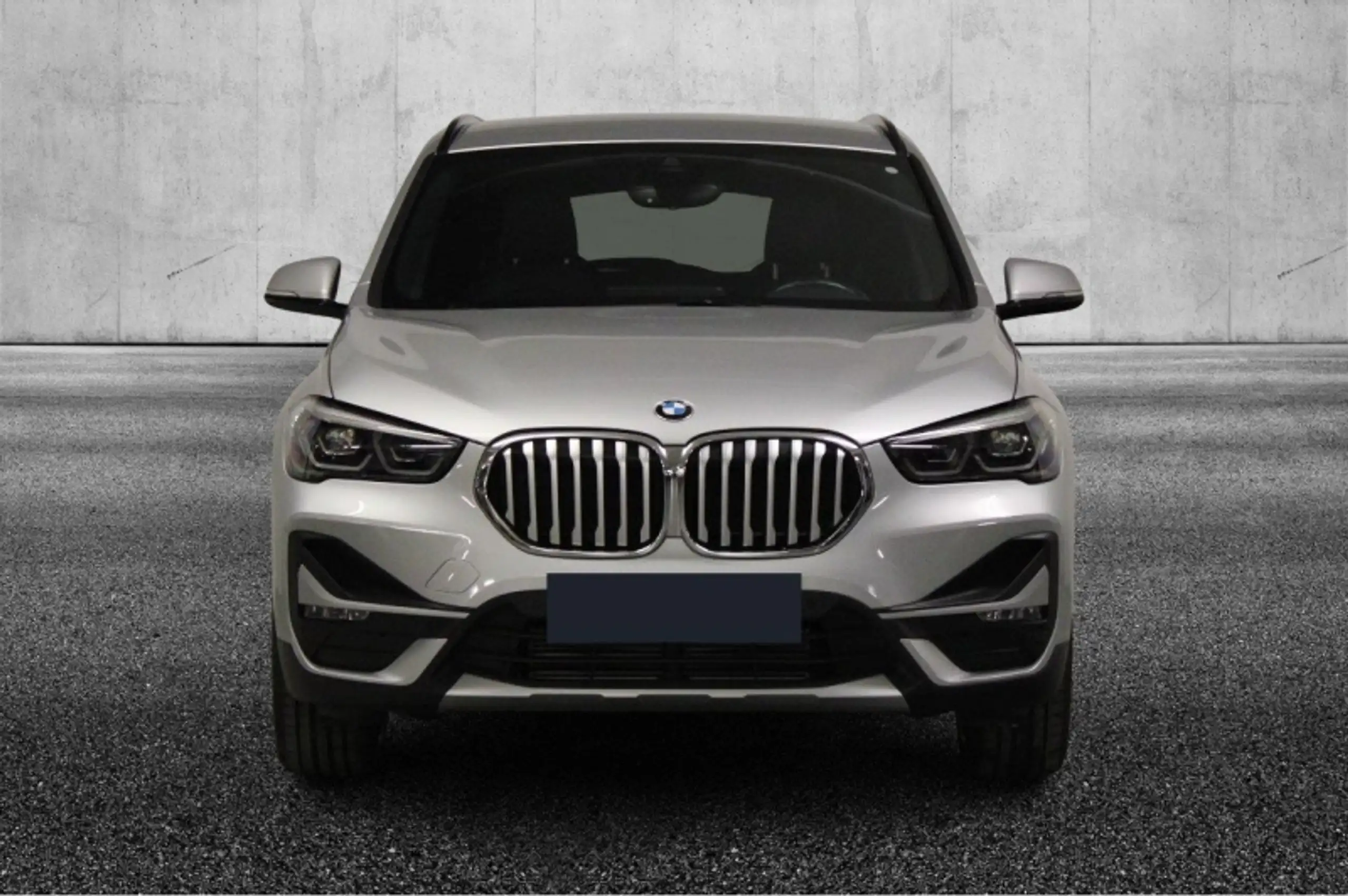 BMW - X1