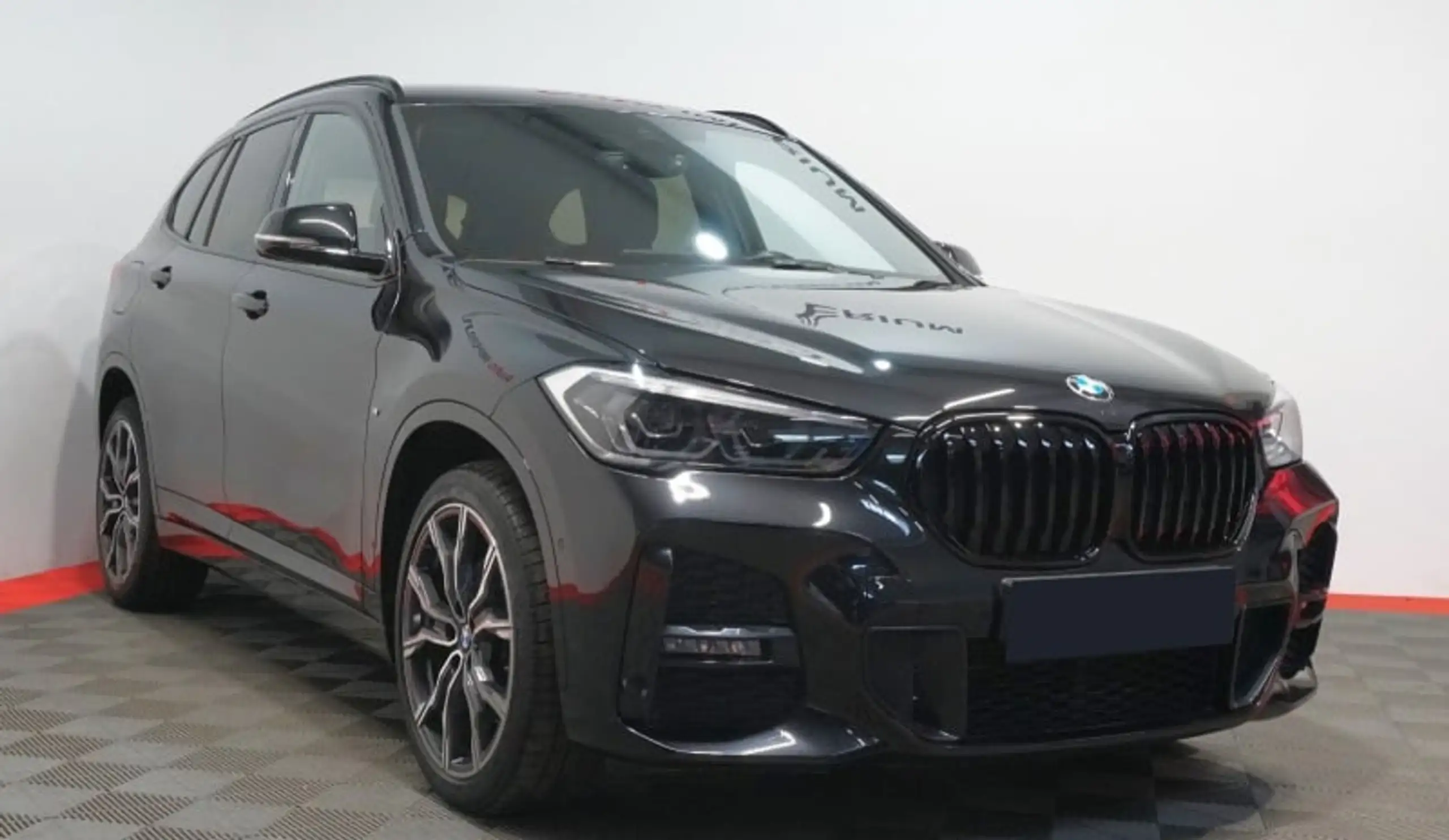 BMW - X1