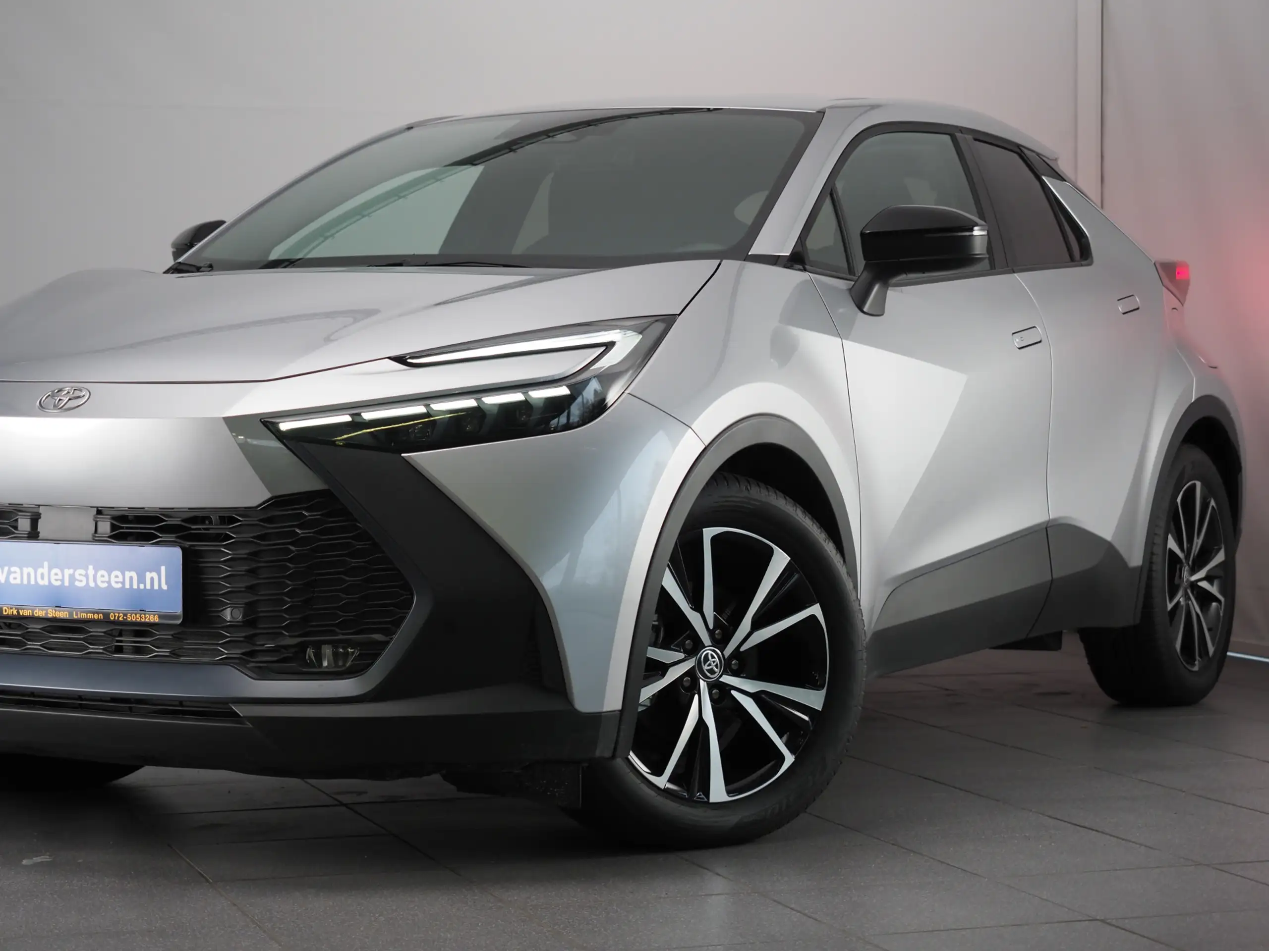 Toyota - C-HR