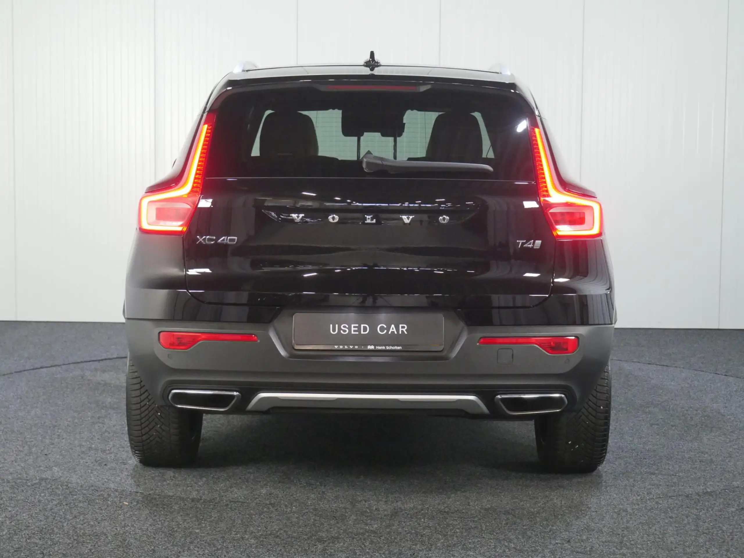 Volvo - XC40