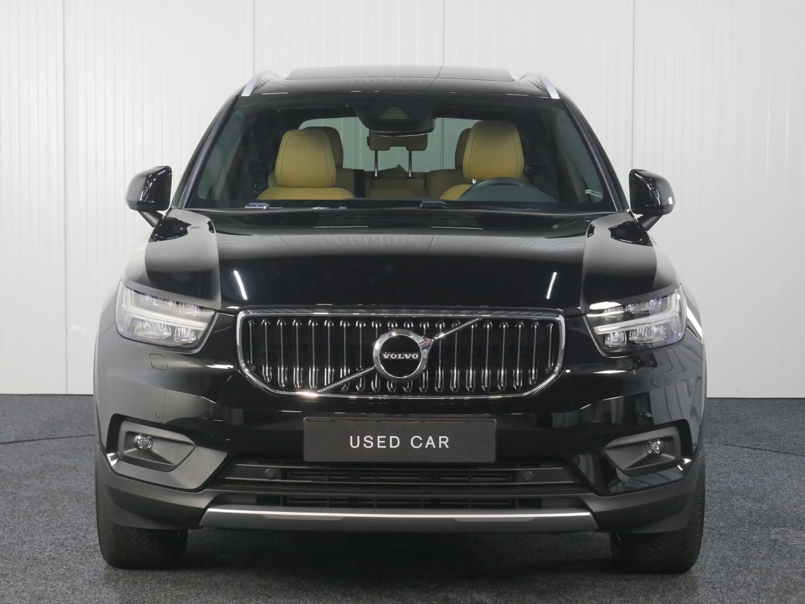 Volvo - XC40