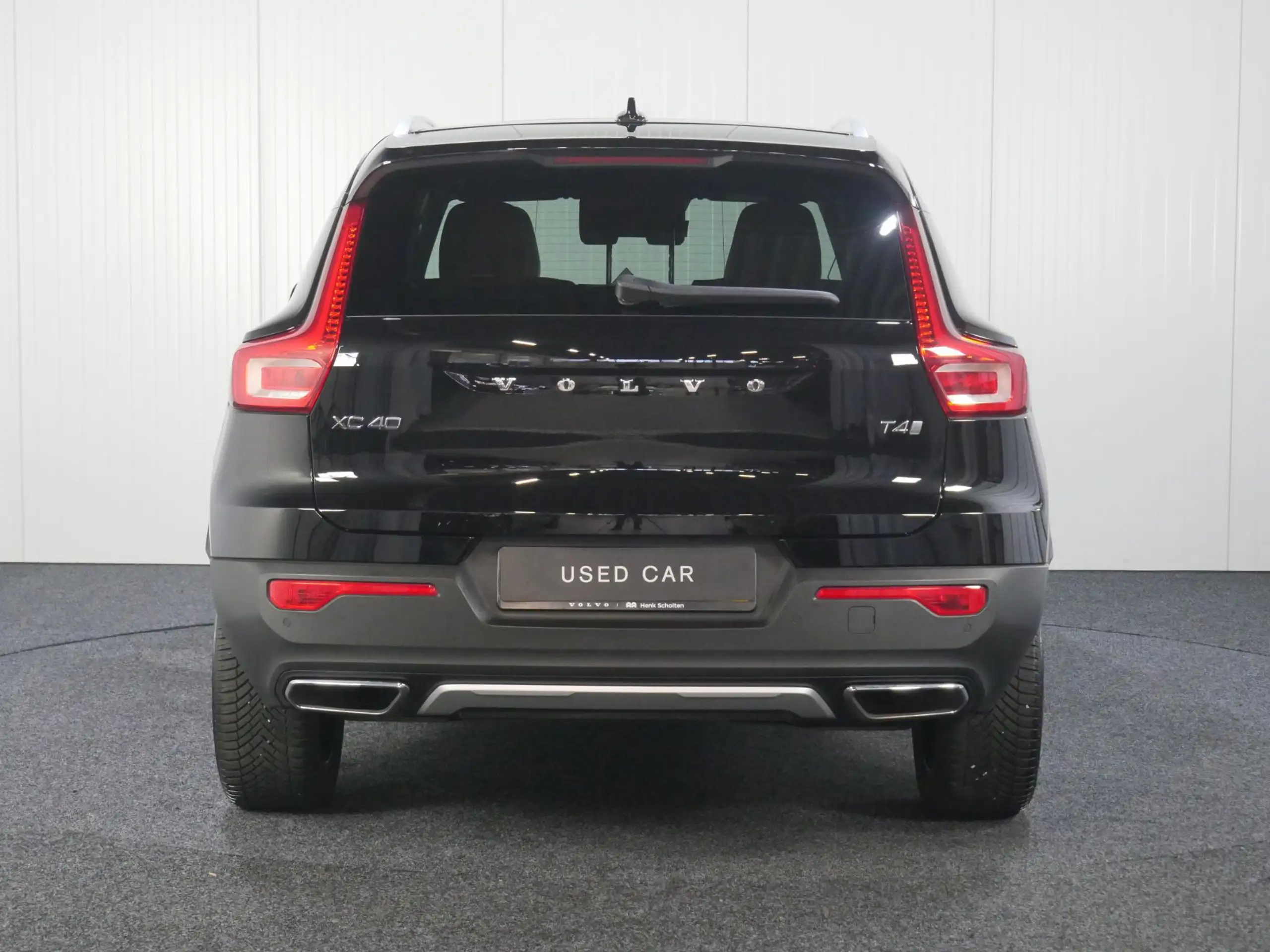 Volvo - XC40