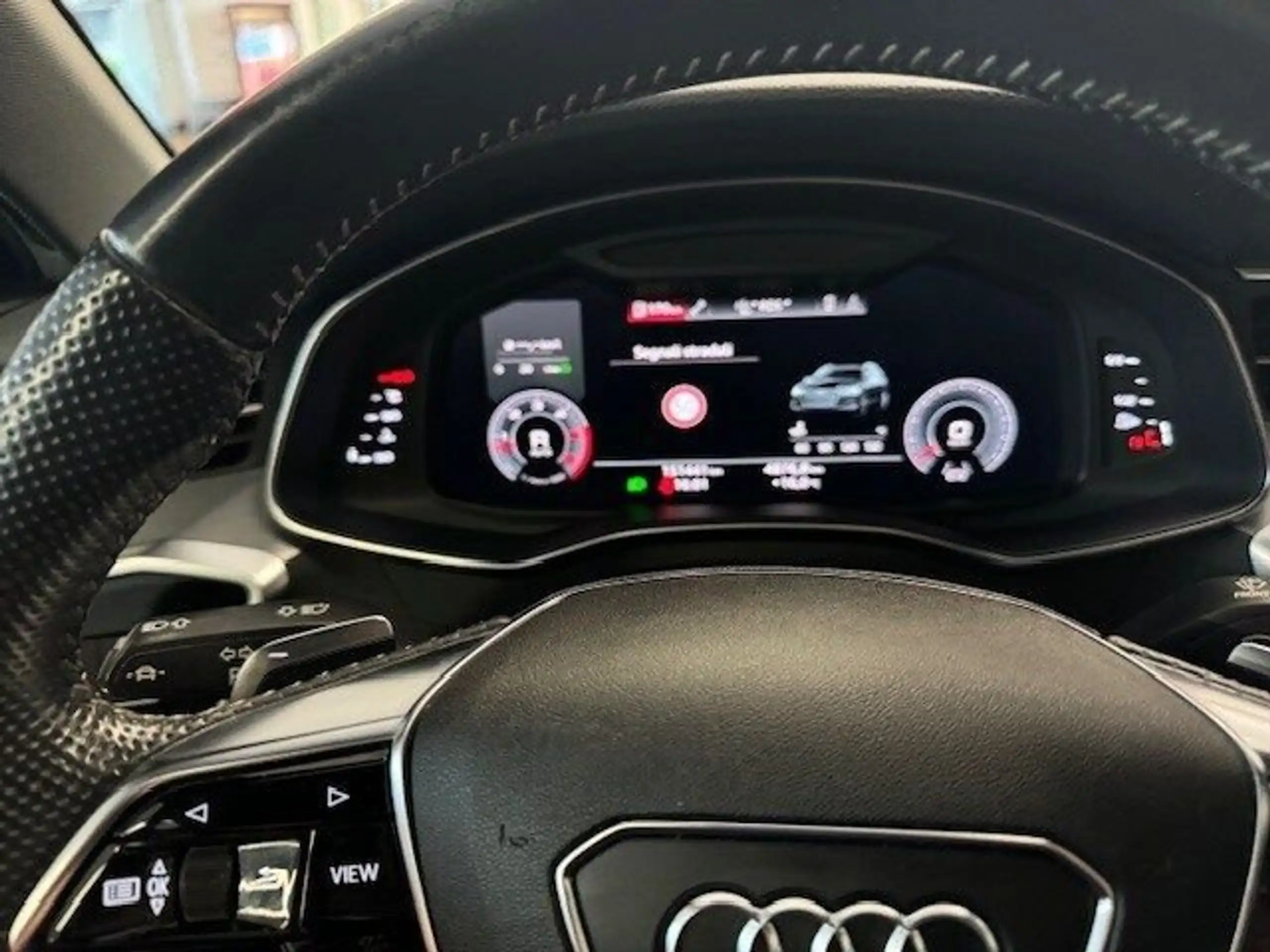 Audi - A6