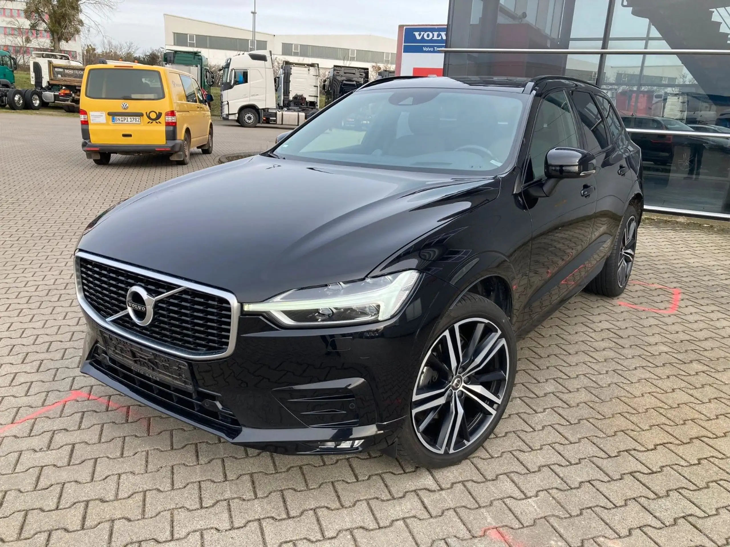 Volvo - XC60