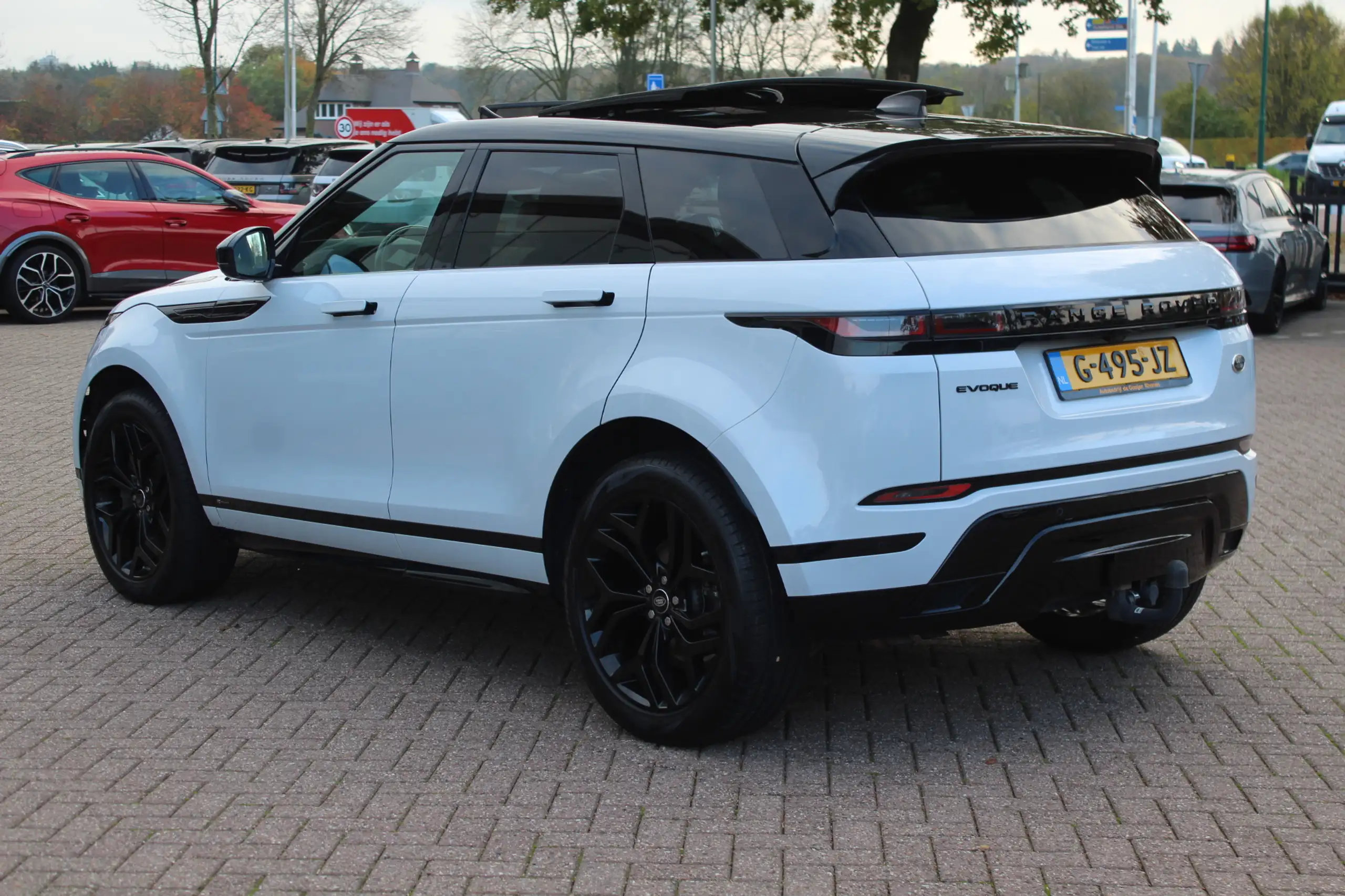 Land Rover - Range Rover Evoque