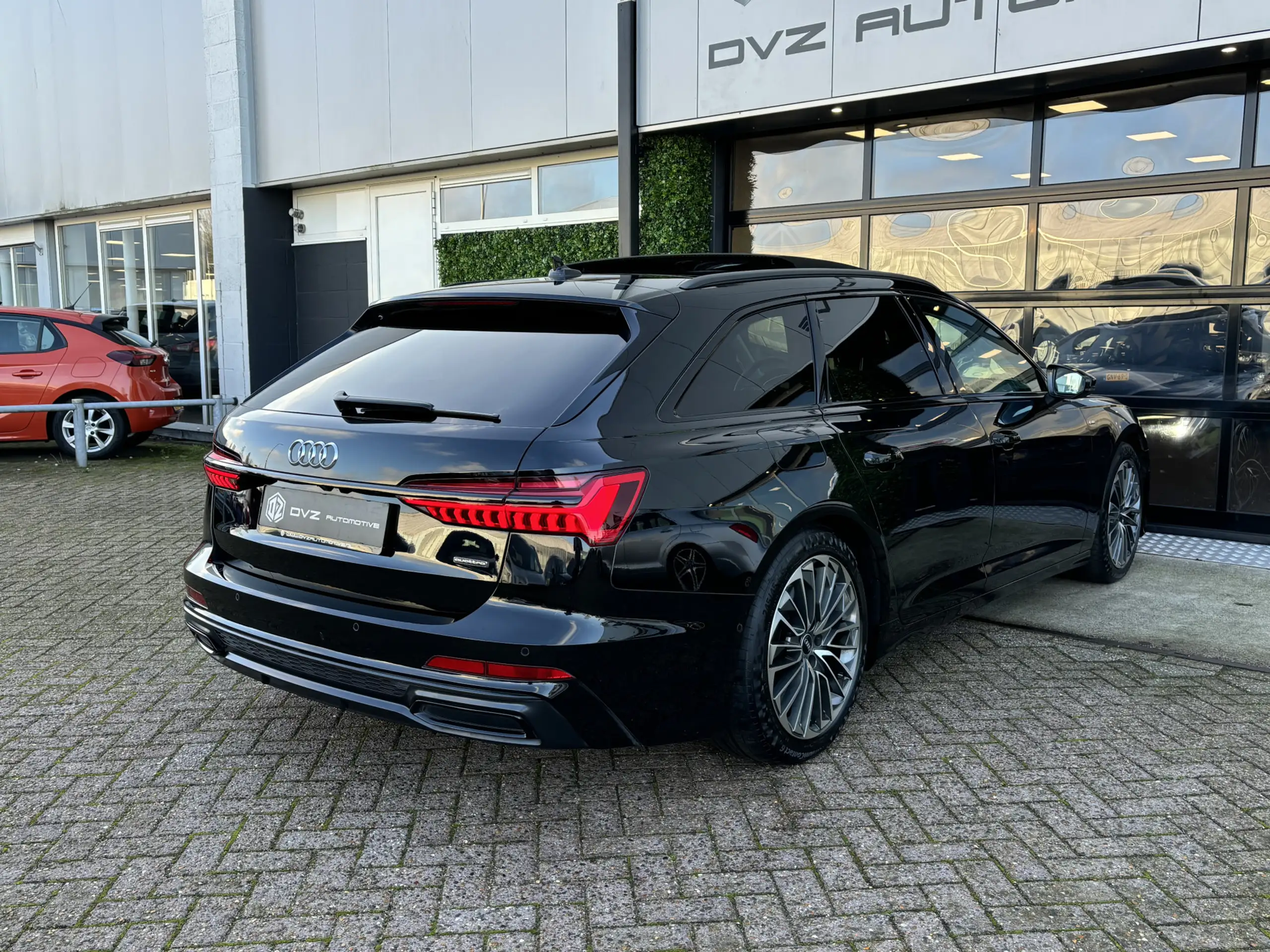 Audi - A6