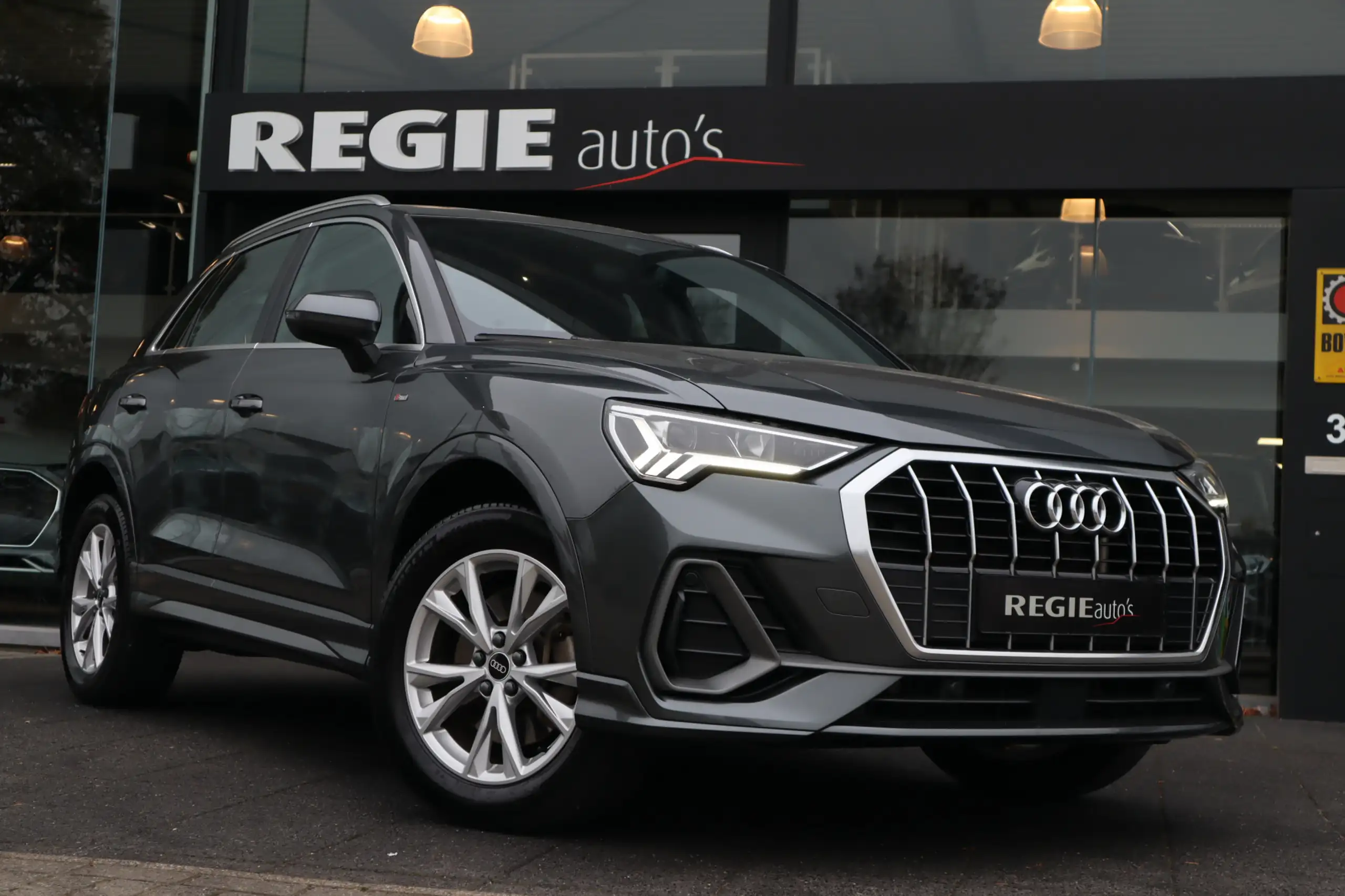 Audi - Q3