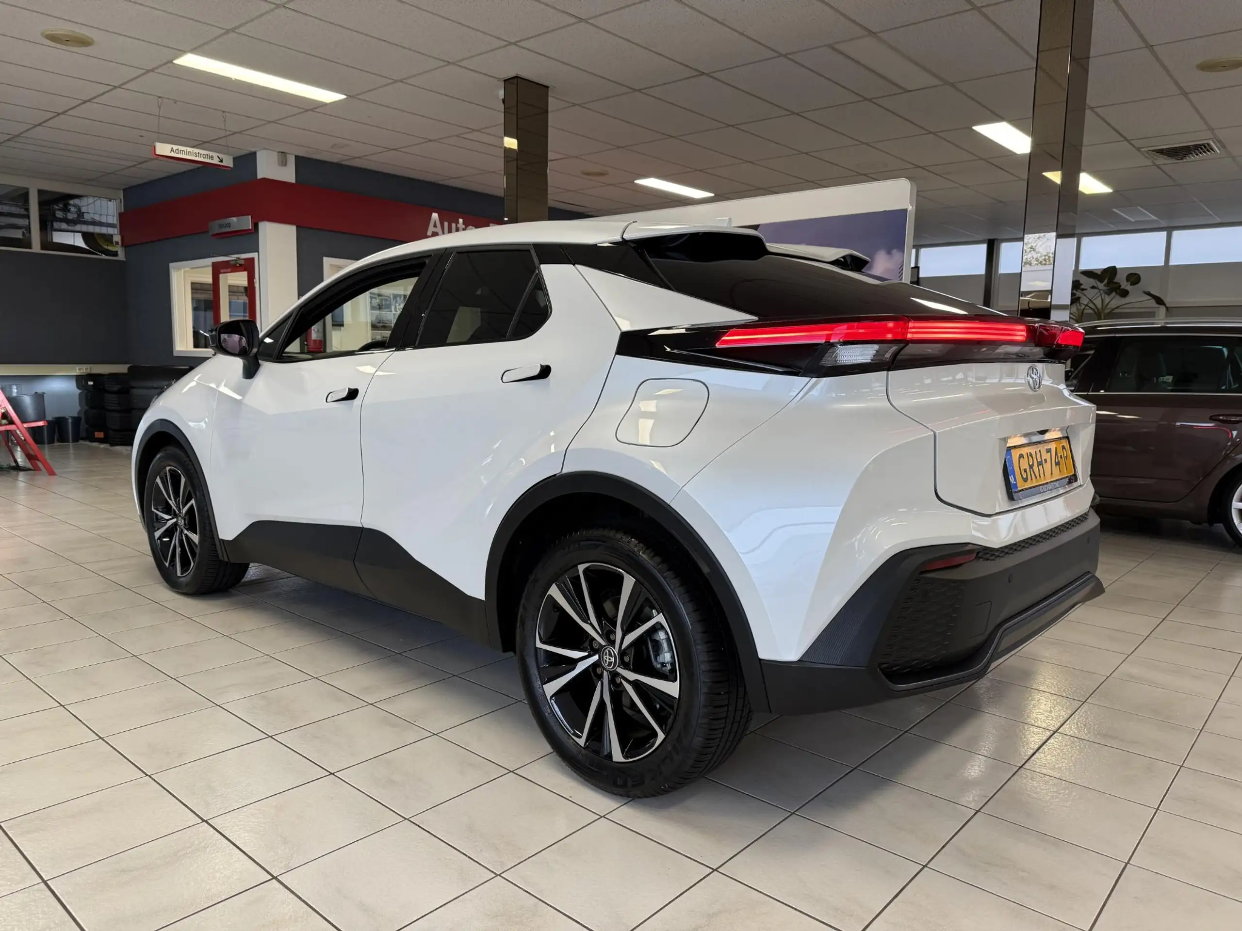 Toyota - C-HR