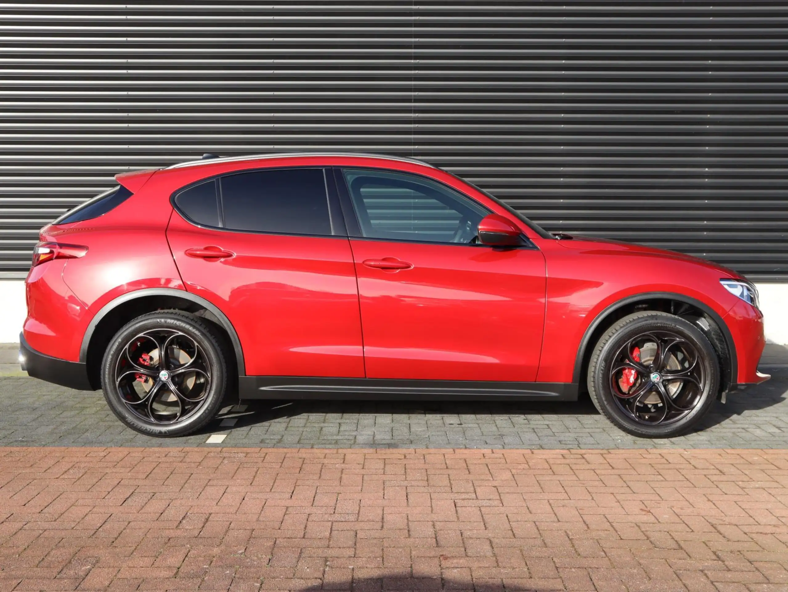 Alfa Romeo - Stelvio