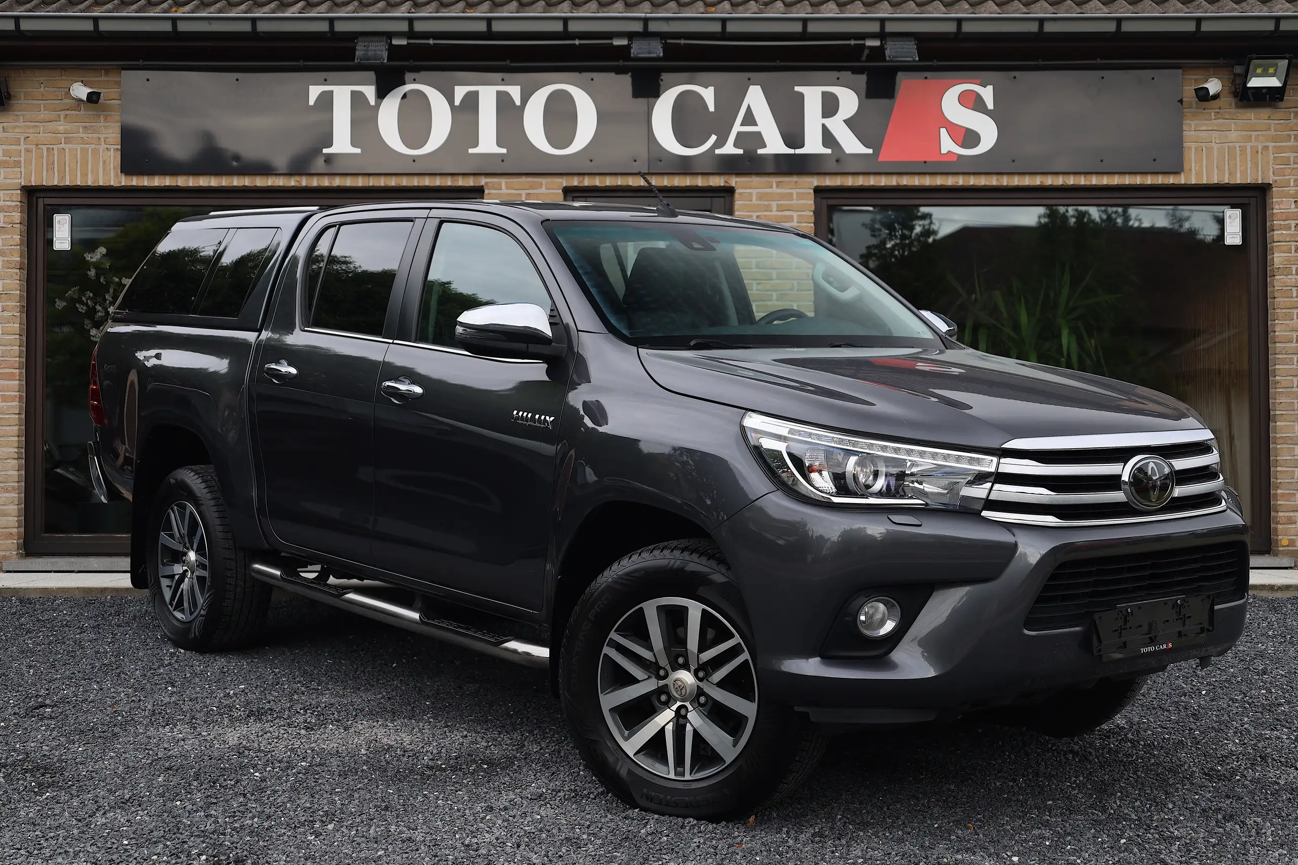 Toyota - Hilux