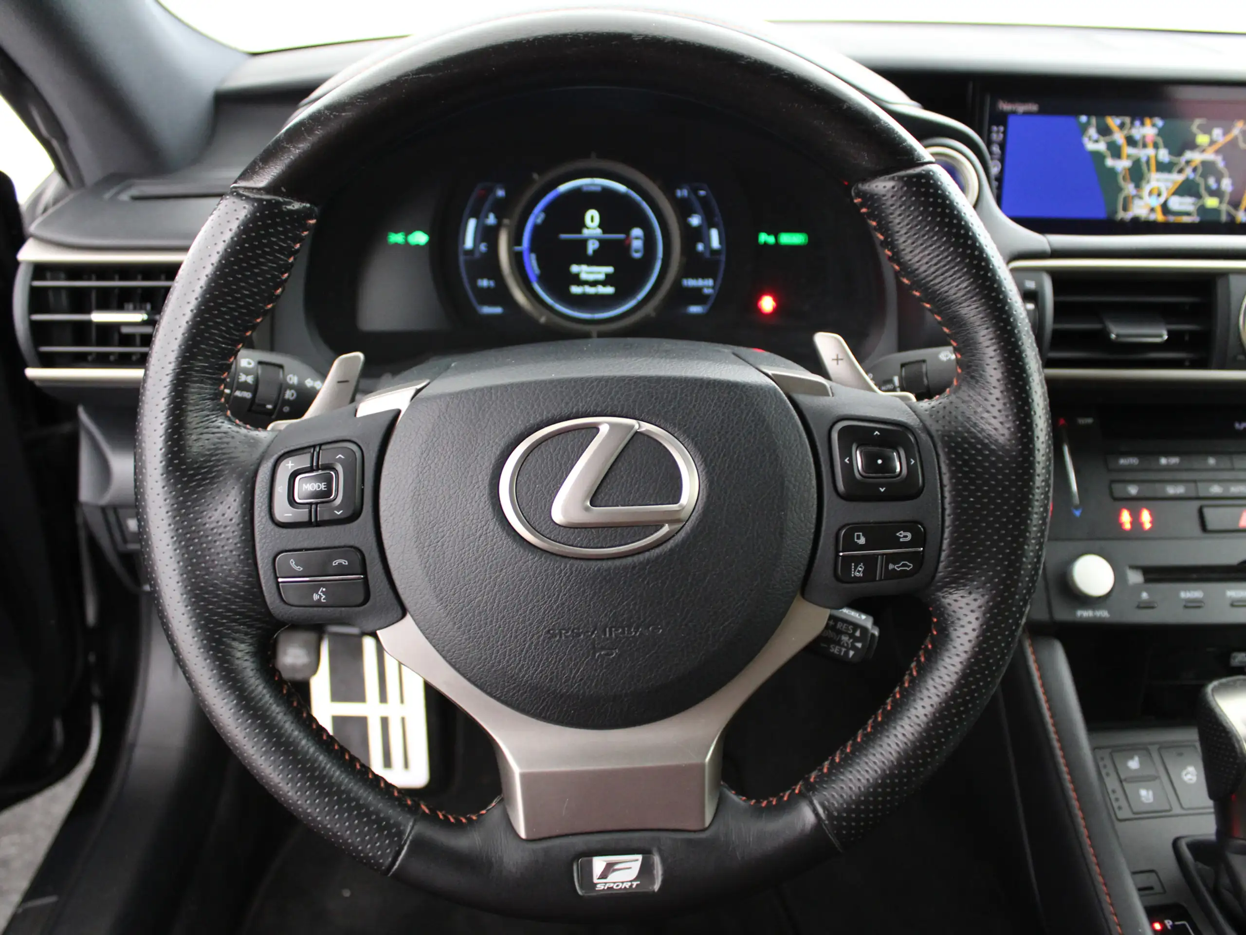 Lexus - RC 300h