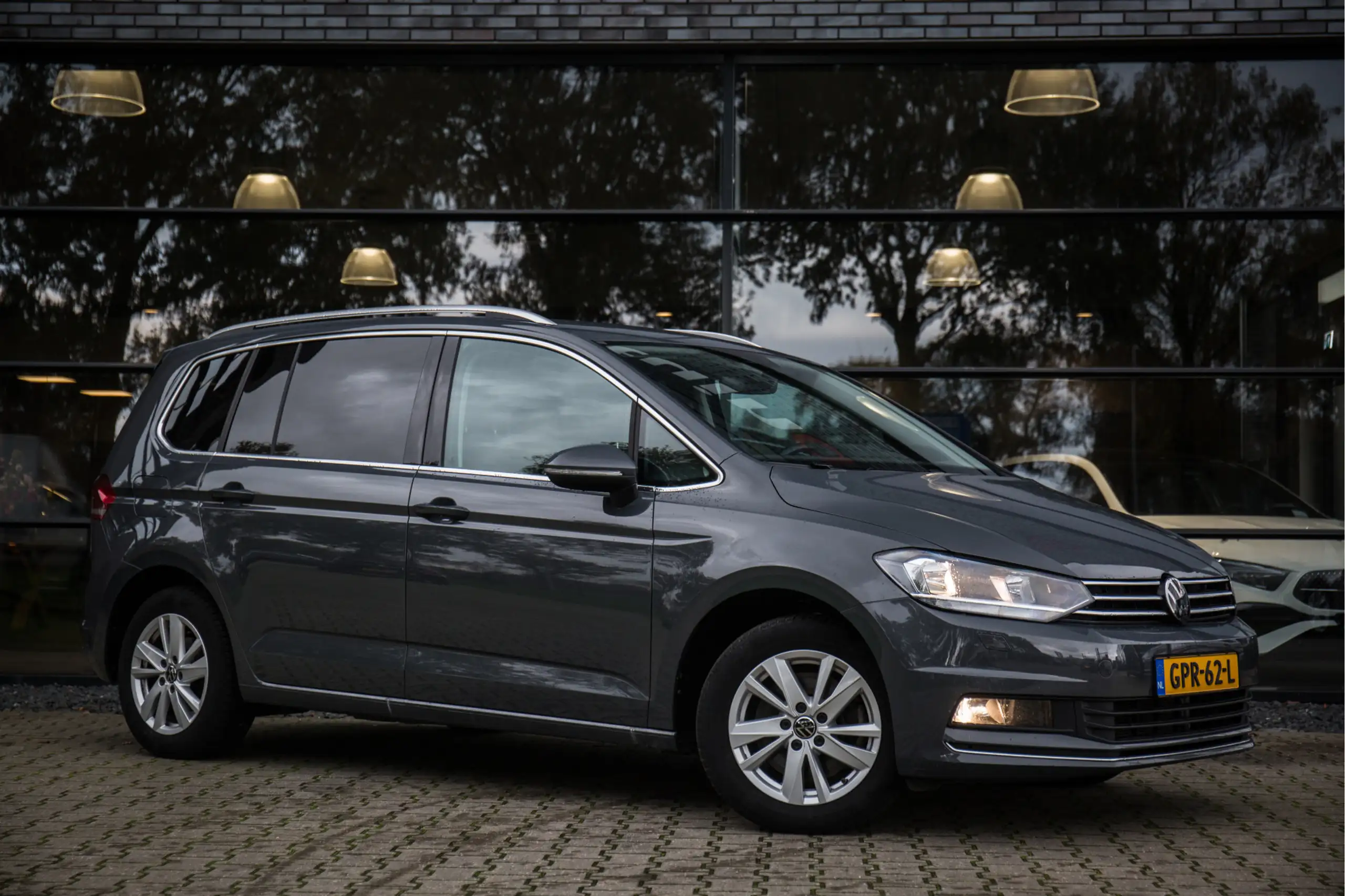 Volkswagen - Touran