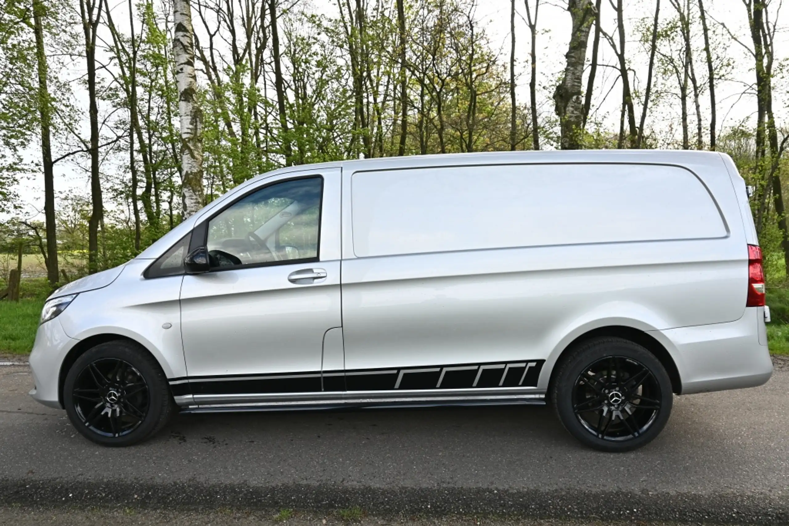 Mercedes-Benz - Vito