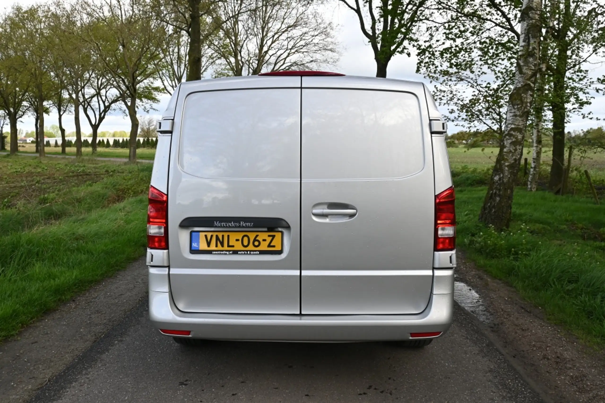 Mercedes-Benz - Vito