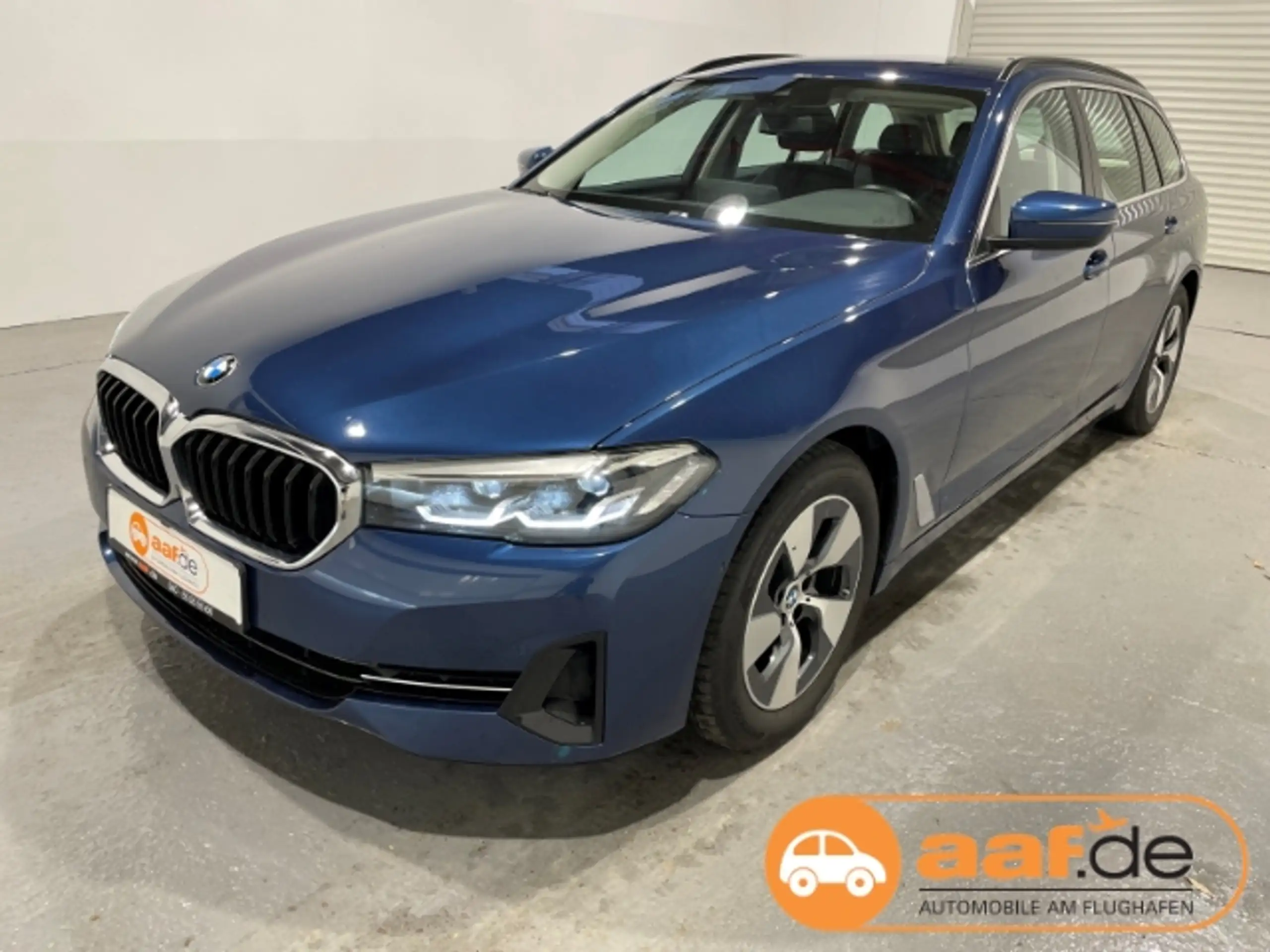 BMW - 520