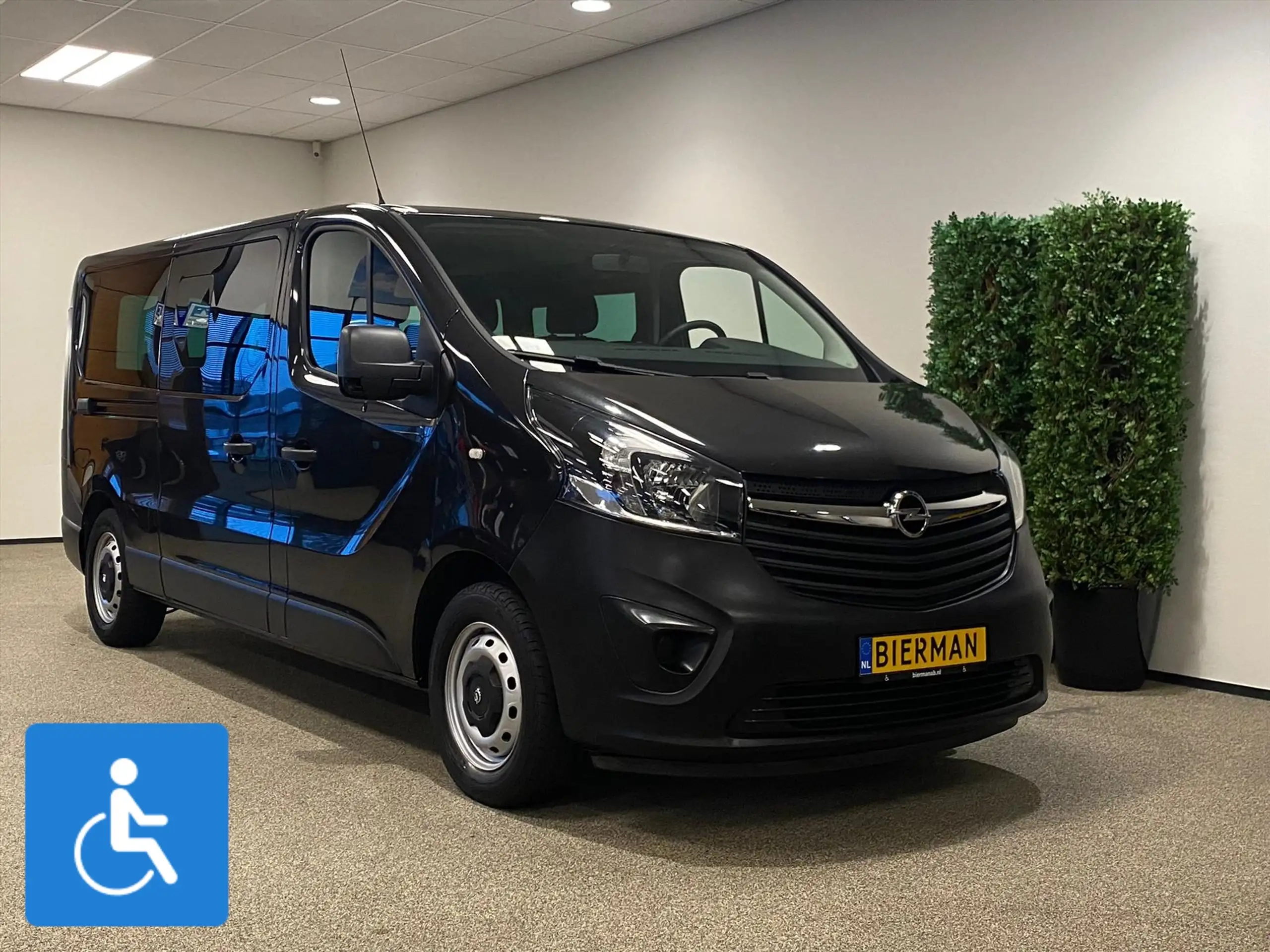 Opel Vivaro 2016