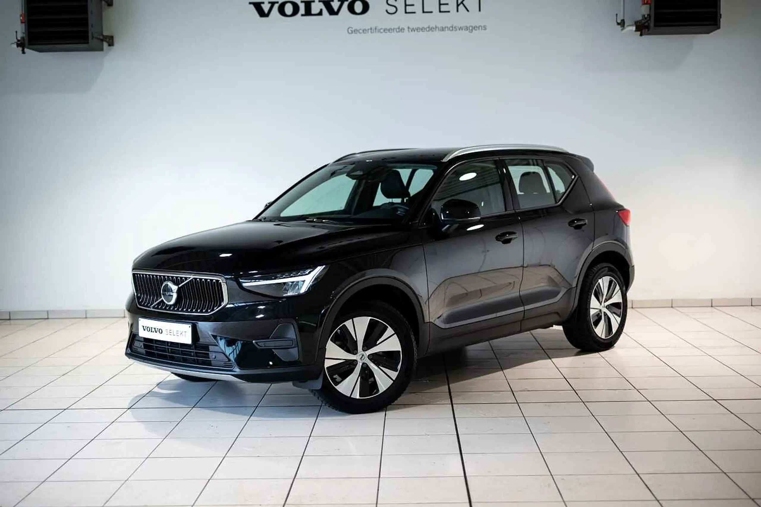 Volvo - XC40