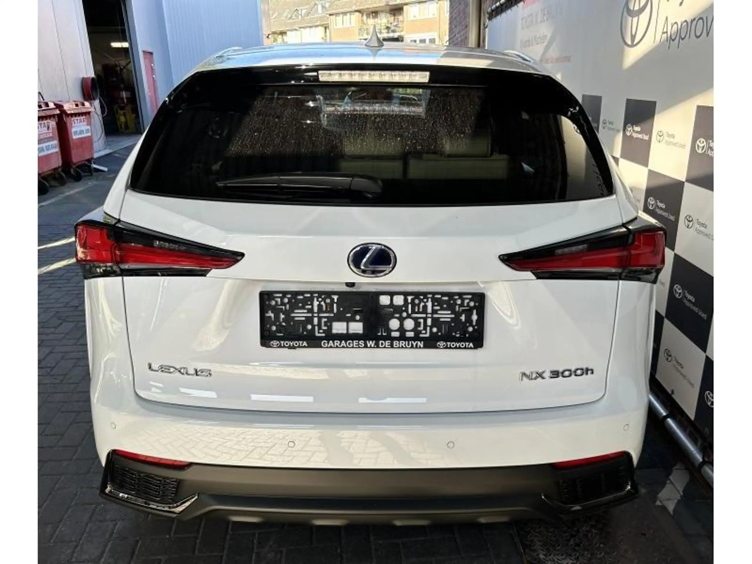 Lexus - NX 300h