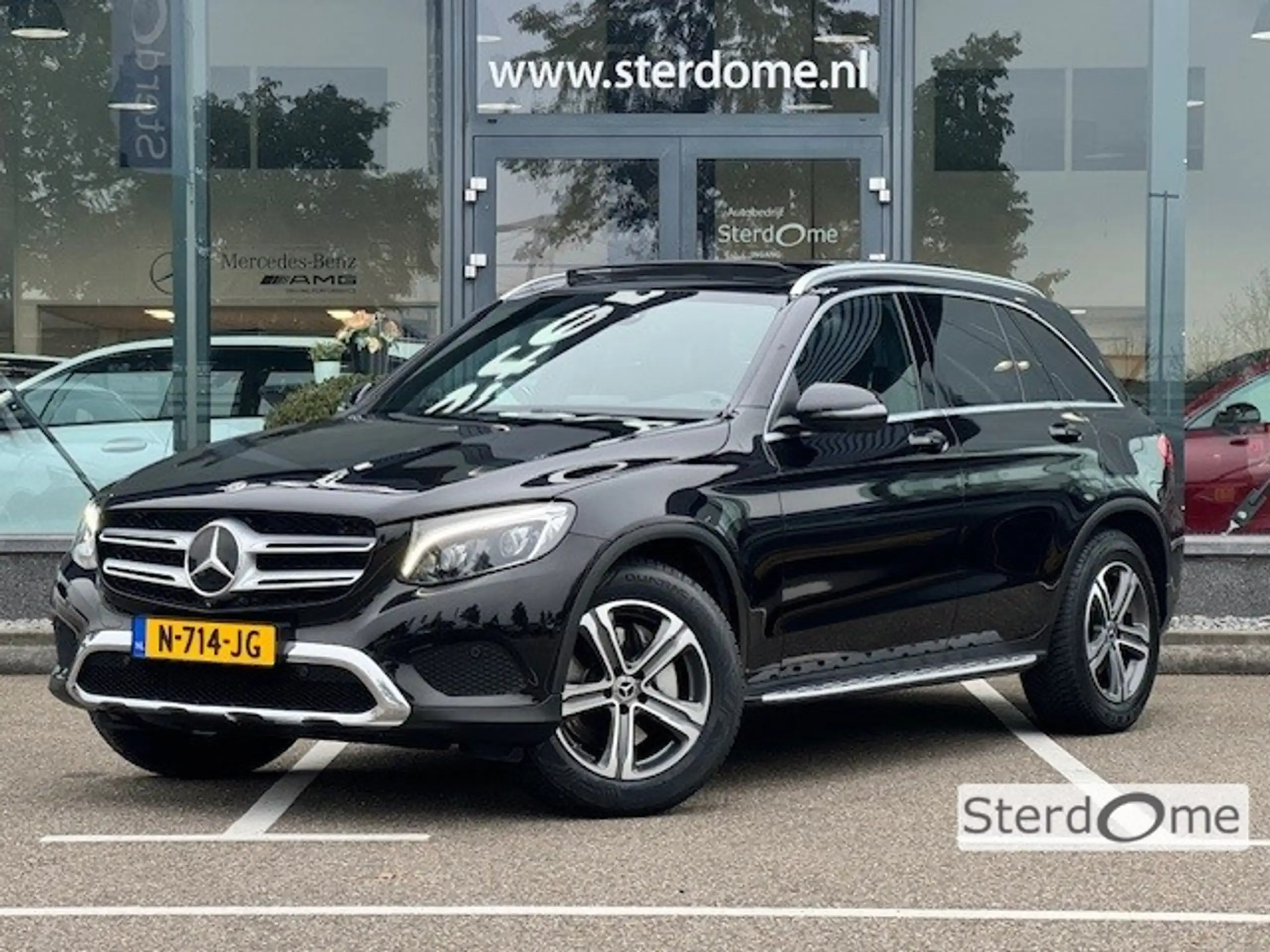 Mercedes-Benz - GLC 350