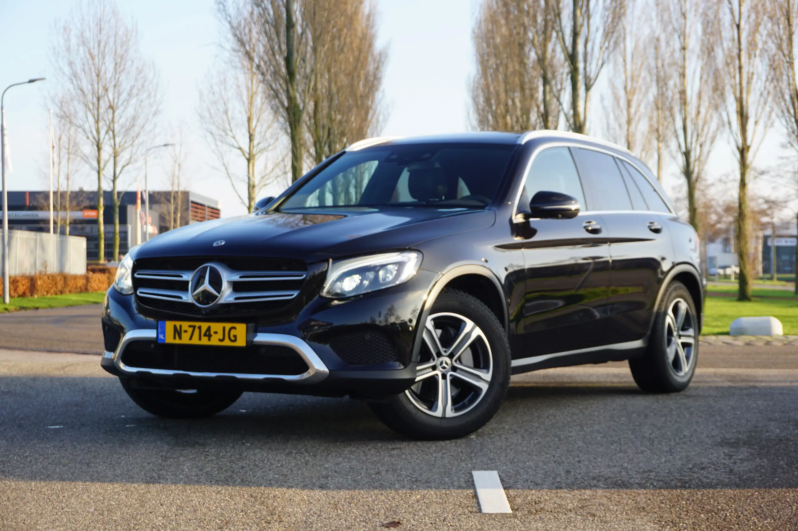 Mercedes-Benz - GLC 350