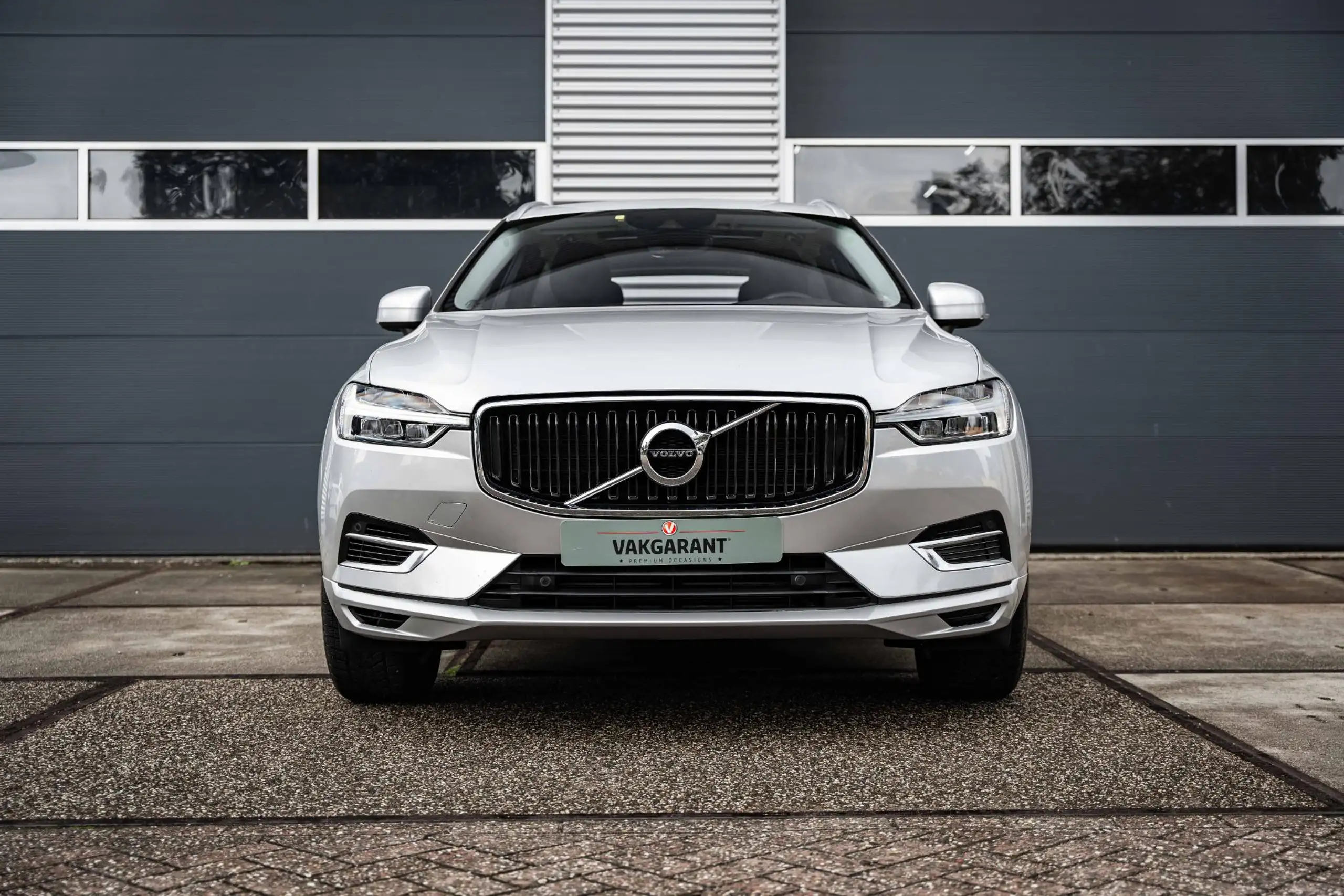 Volvo - XC60