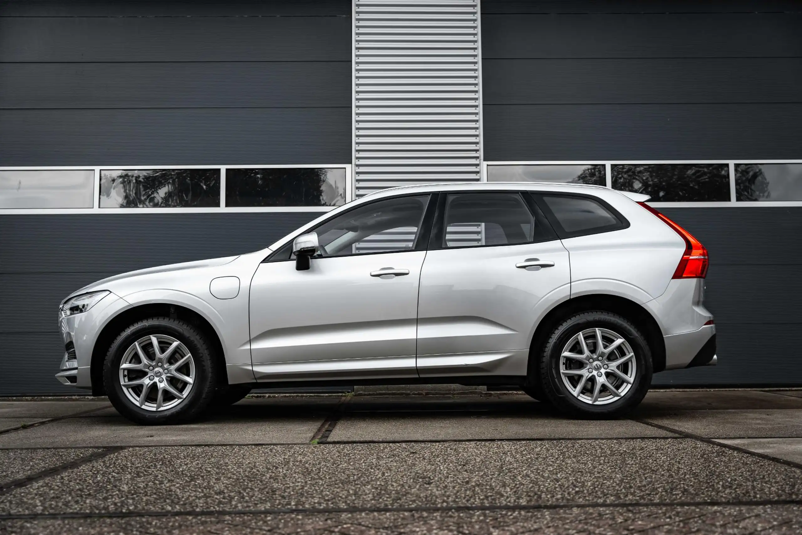 Volvo - XC60