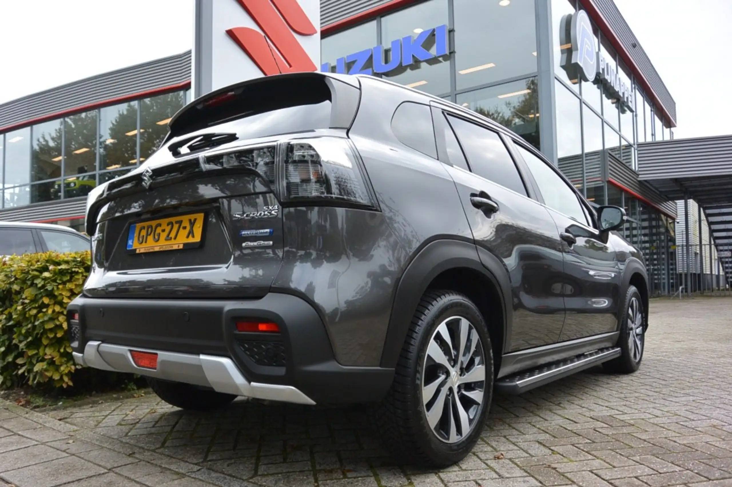 Suzuki - SX4 S-Cross