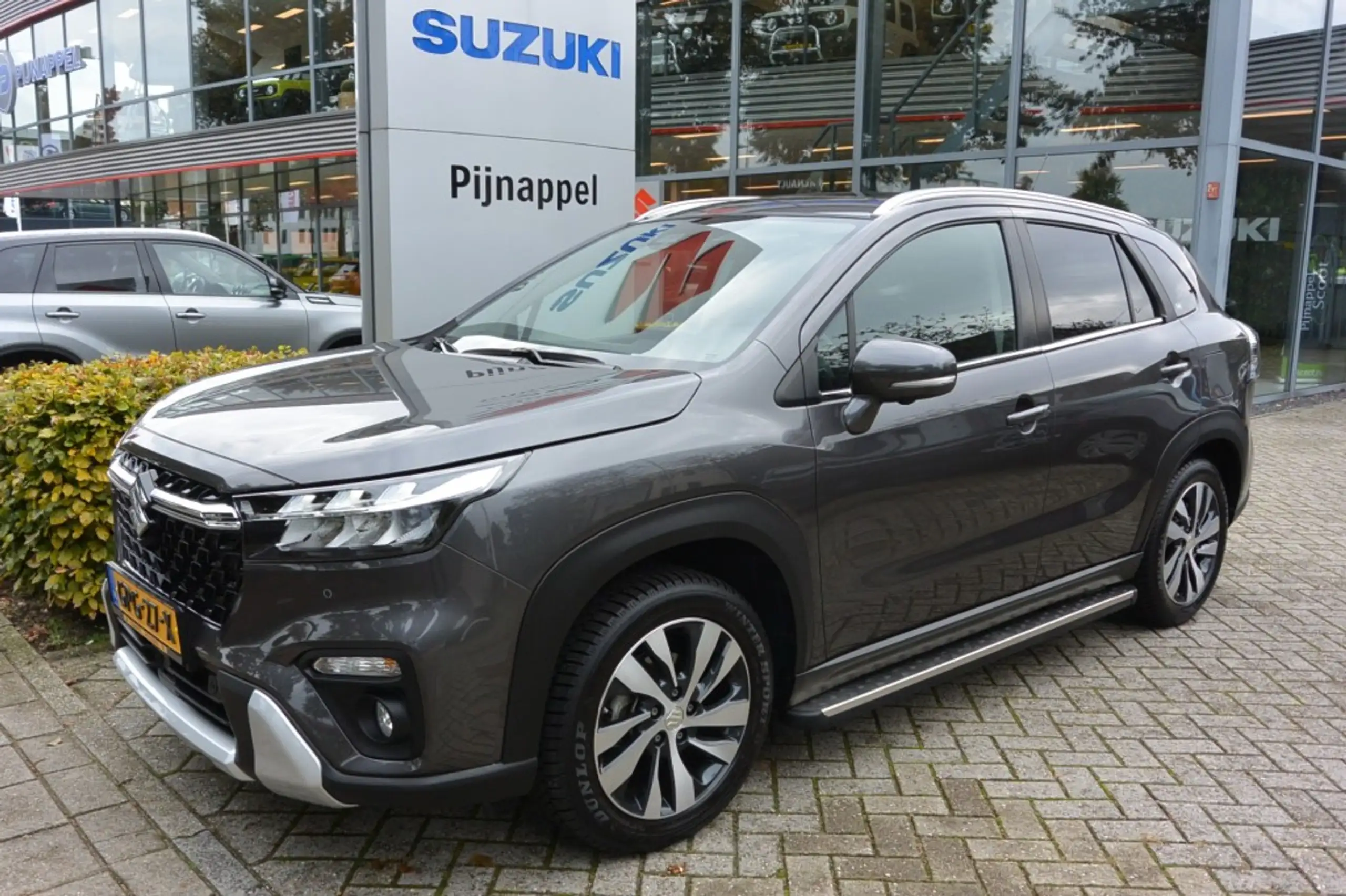 Suzuki - SX4 S-Cross