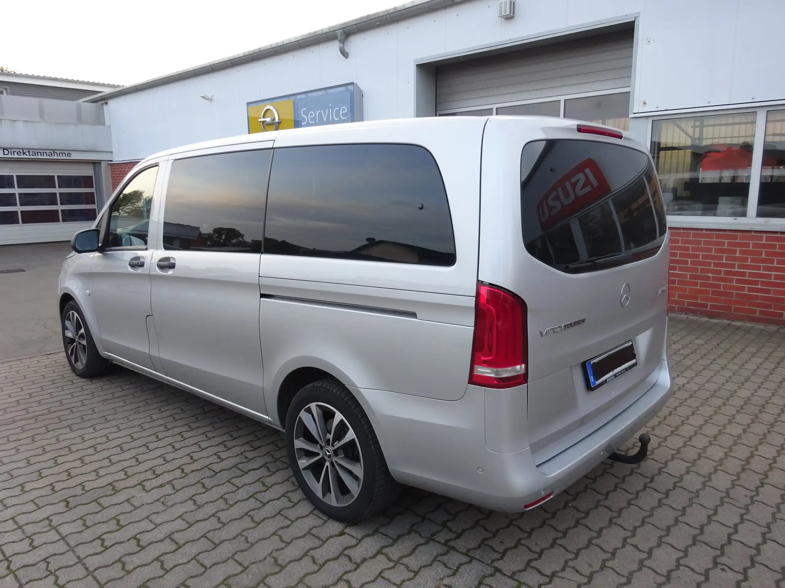 Mercedes-Benz - Vito