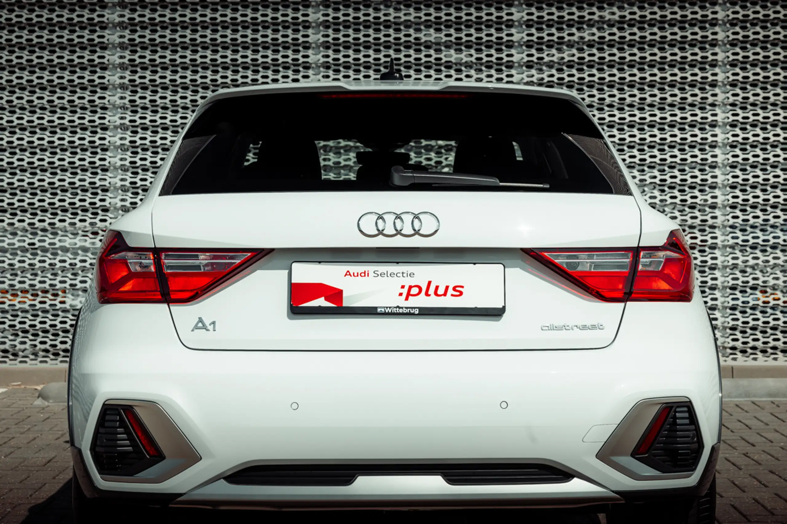 Audi - A1